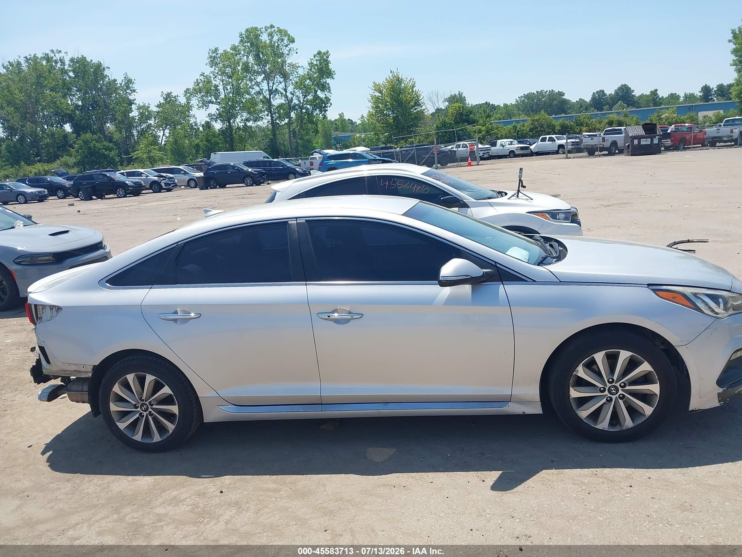 2016 Hyundai Sonata Sport Silver vin: 5NPE34AF8GH347483
