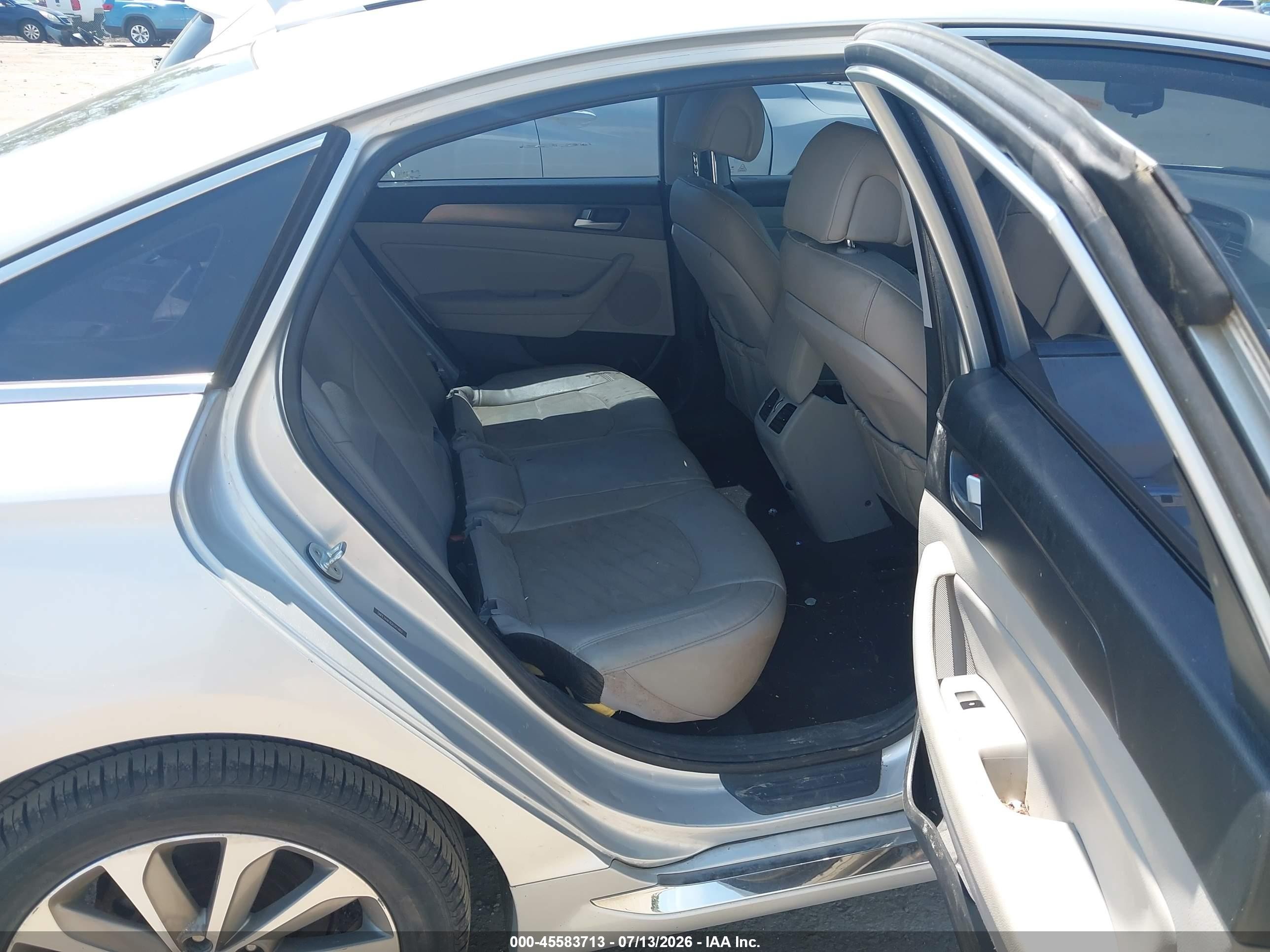 2016 Hyundai Sonata Sport Silver vin: 5NPE34AF8GH347483