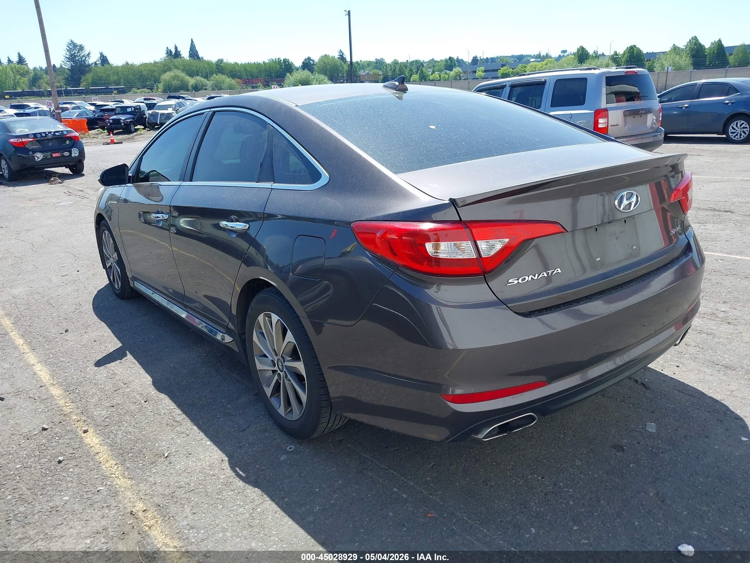 2016 Hyundai Sonata Sport Gray vin: 5NPE34AF8GH415135