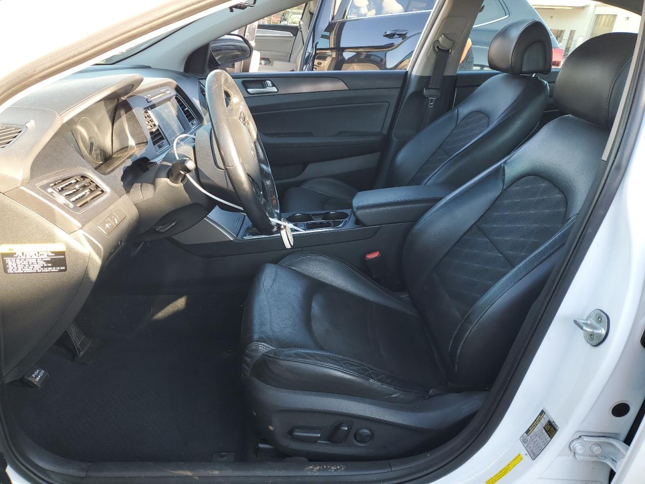 2016 Hyundai Sonata Sport Sport White vin: 5NPE34AF8GH424109