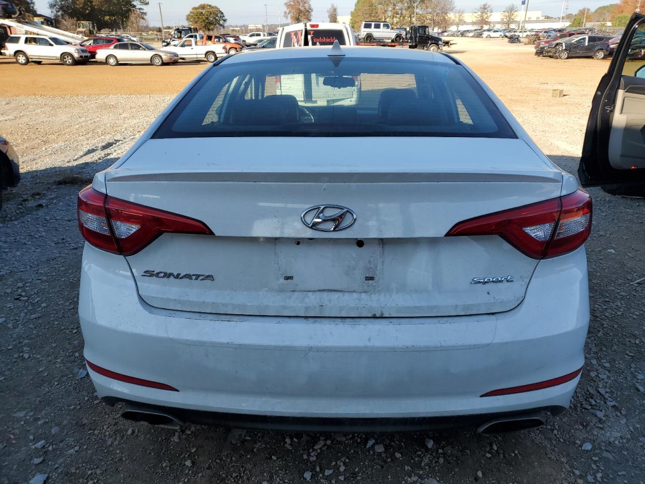 2016 Hyundai Sonata Sport Sport White vin: 5NPE34AF8GH424109