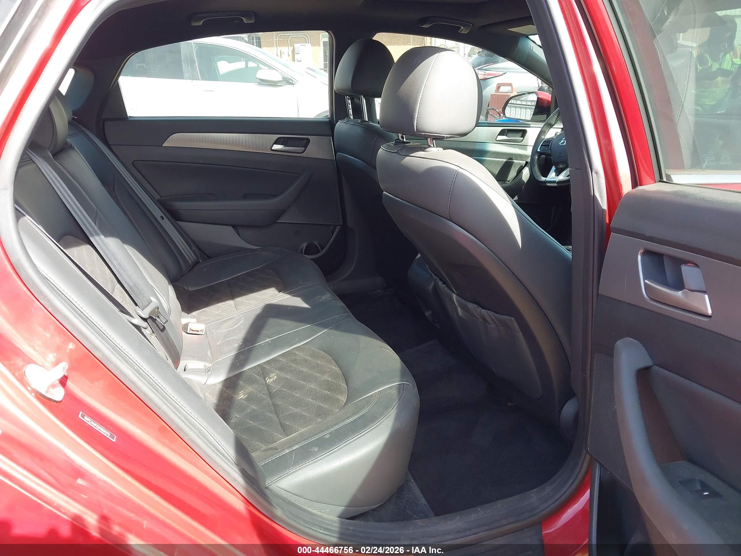 2018 Hyundai Sonata Sport Red vin: 5NPE34AF8JH601975