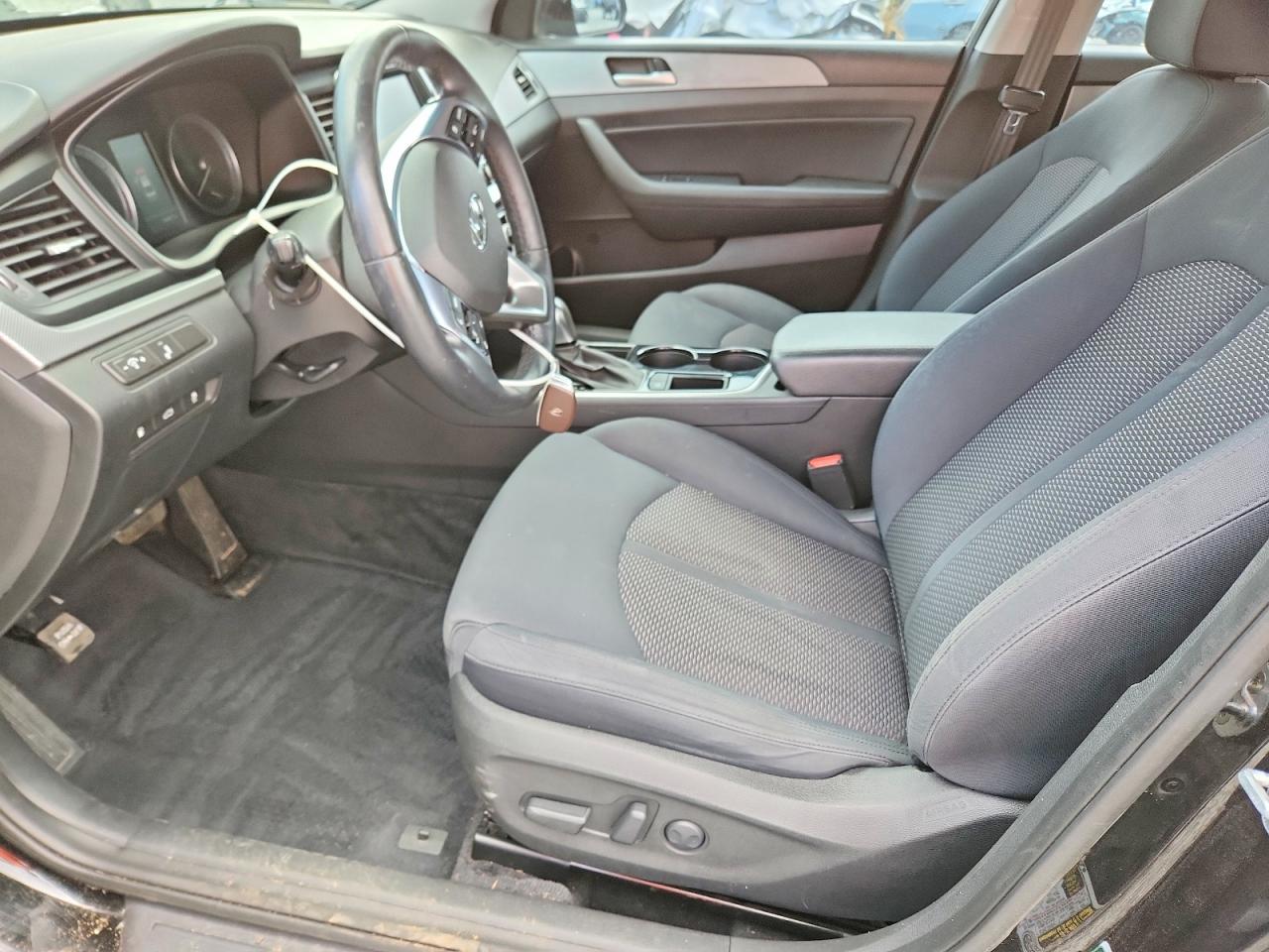2018 Hyundai Sonata Sel Black vin: 5NPE34AF8JH649864