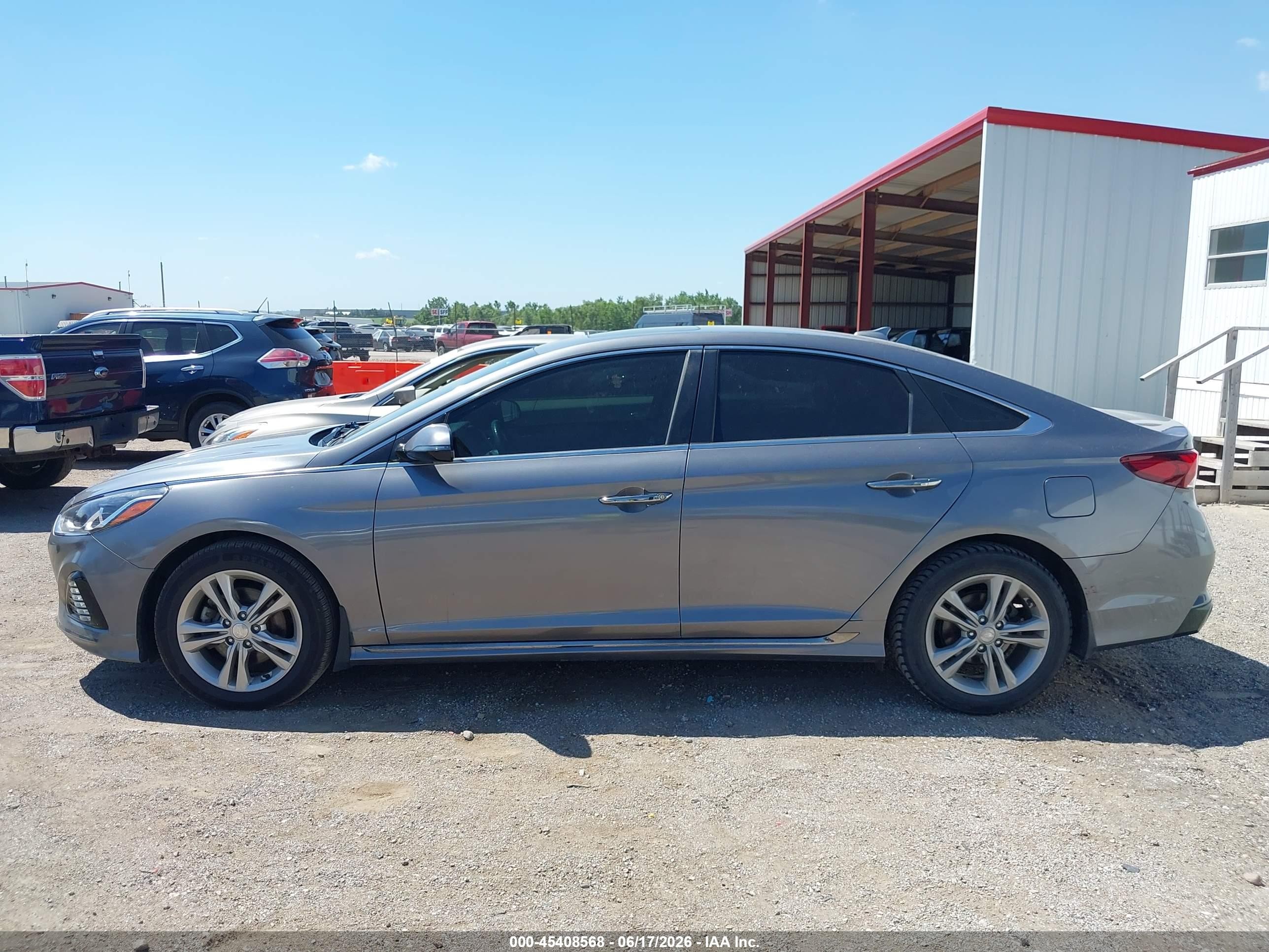 2019 Hyundai Sonata Sport Gray vin: 5NPE34AF8KH780875
