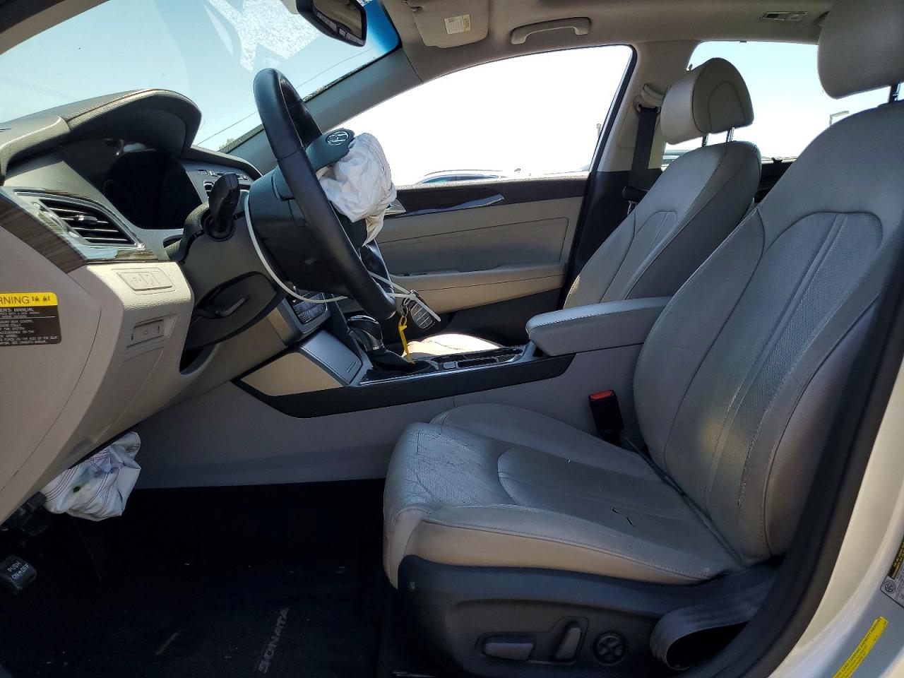 2015 Hyundai Sonata Limited Silver vin: 5NPE34AF9FH010433
