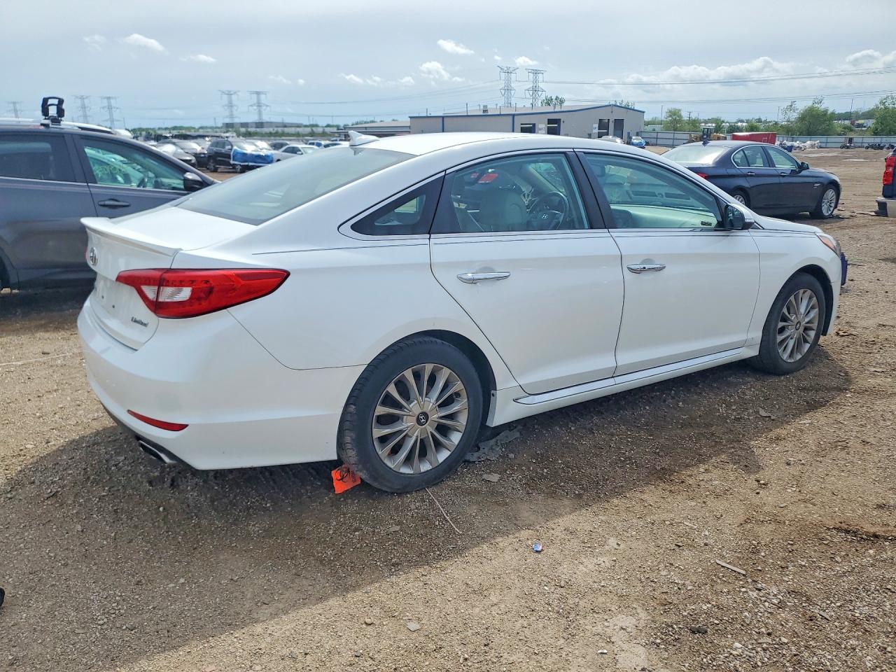 2015 Hyundai Sonata Limited White vin: 5NPE34AF9FH014076