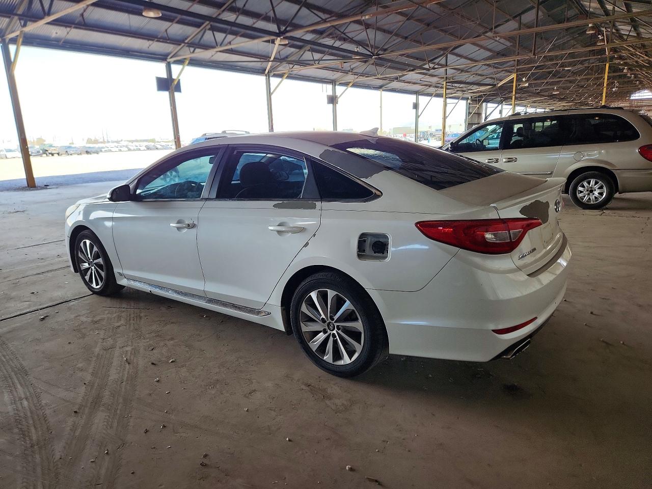 2015 Hyundai Sonata Sport White vin: 5NPE34AF9FH027975