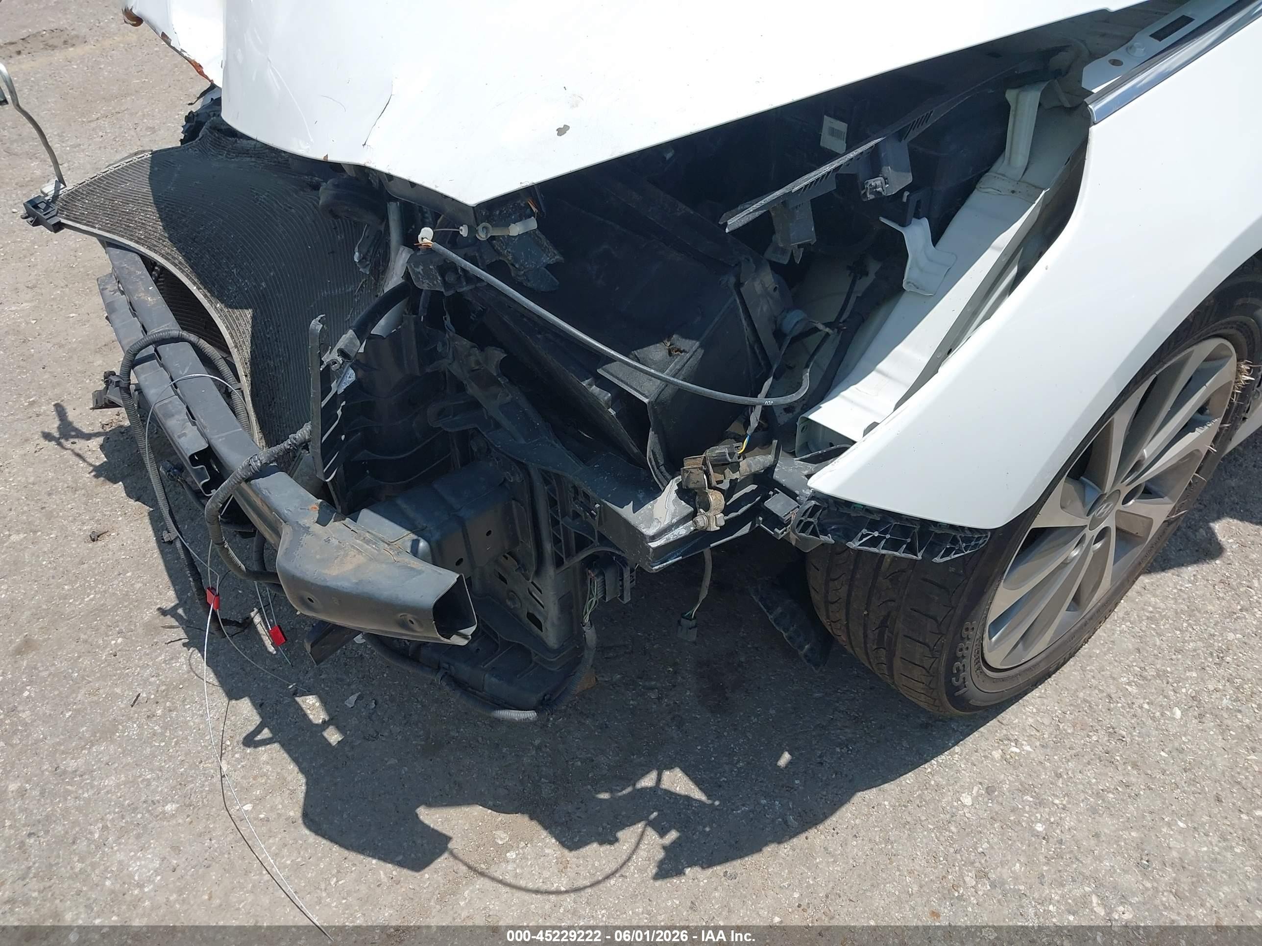 2015 Hyundai Sonata Sport White vin: 5NPE34AF9FH032321