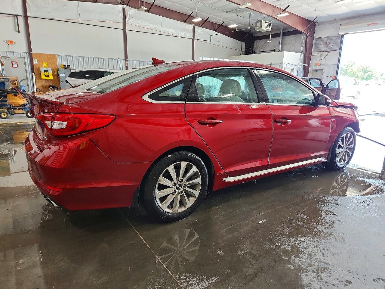 2015 Hyundai Sonata Sport Maroon vin: 5NPE34AF9FH042752