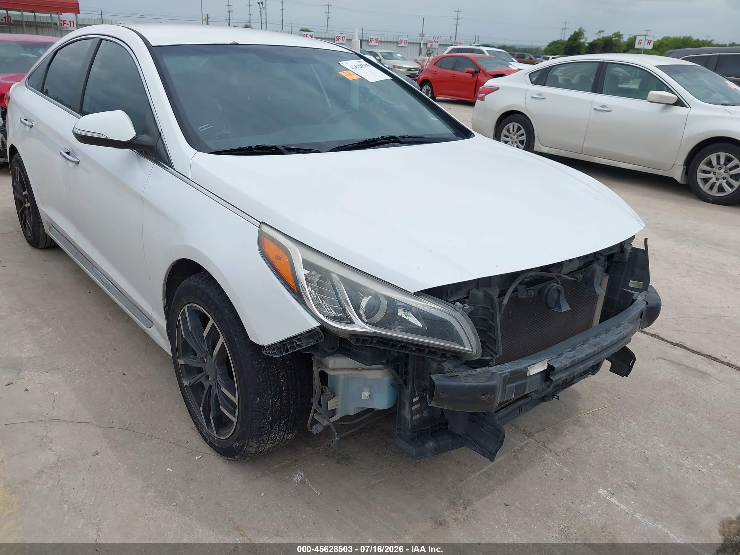 2015 Hyundai Sonata Sport White vin: 5NPE34AF9FH043187