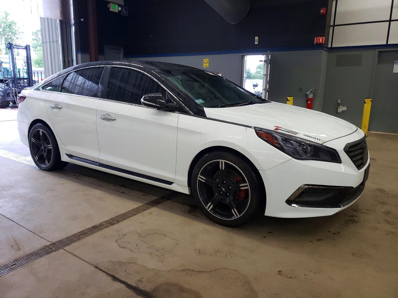 2015 Hyundai Sonata White vin: 5NPE34AF9FH057574