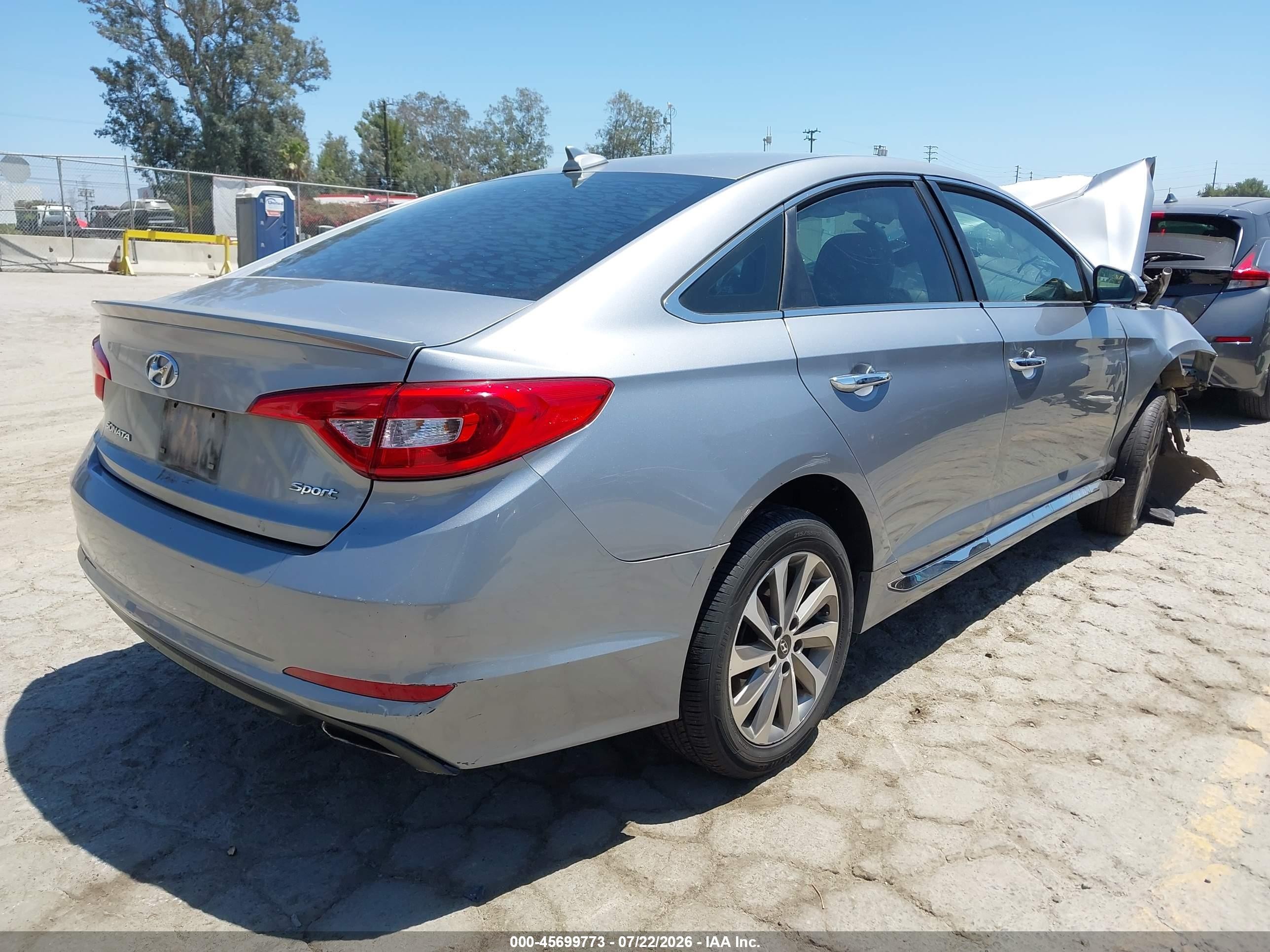 2015 Hyundai Sonata Sport Серебряный vin: 5NPE34AF9FH064153