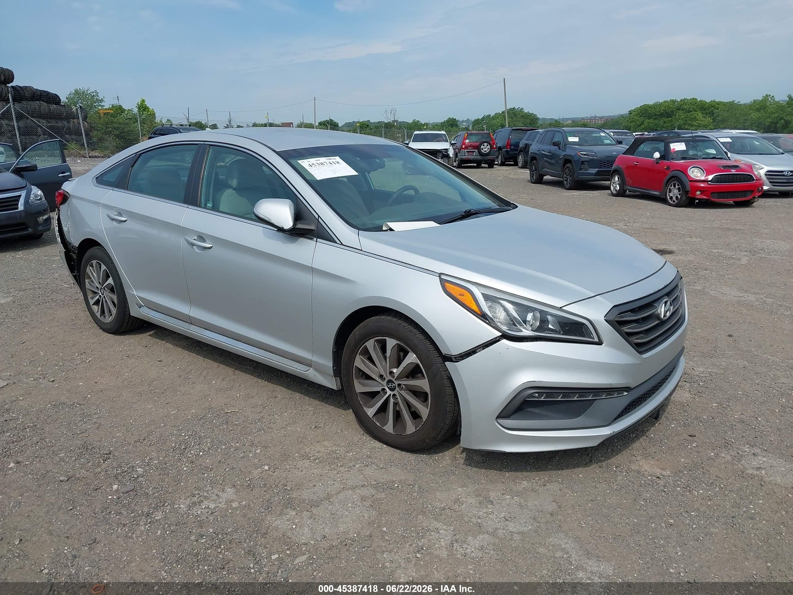 2015 Hyundai Sonata Sport Серебряный vin: 5NPE34AF9FH067165