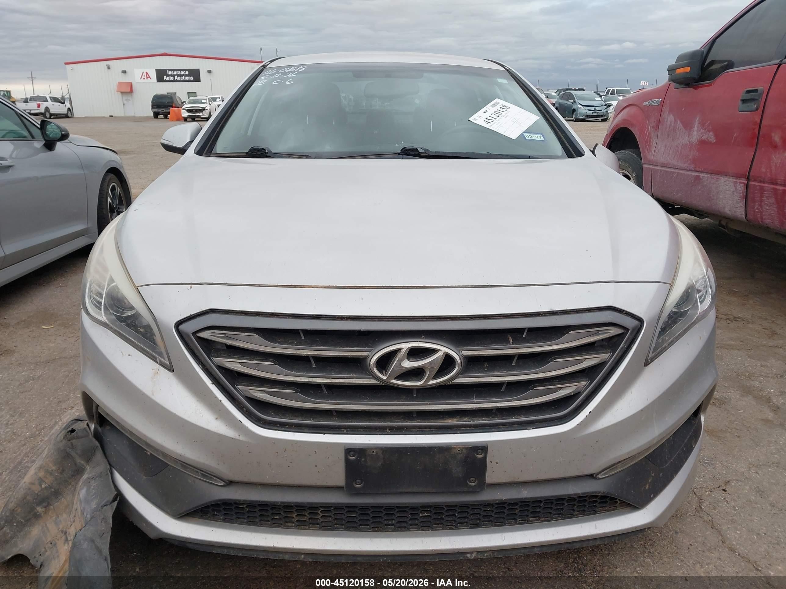 2015 Hyundai Sonata Sport Silver vin: 5NPE34AF9FH111732