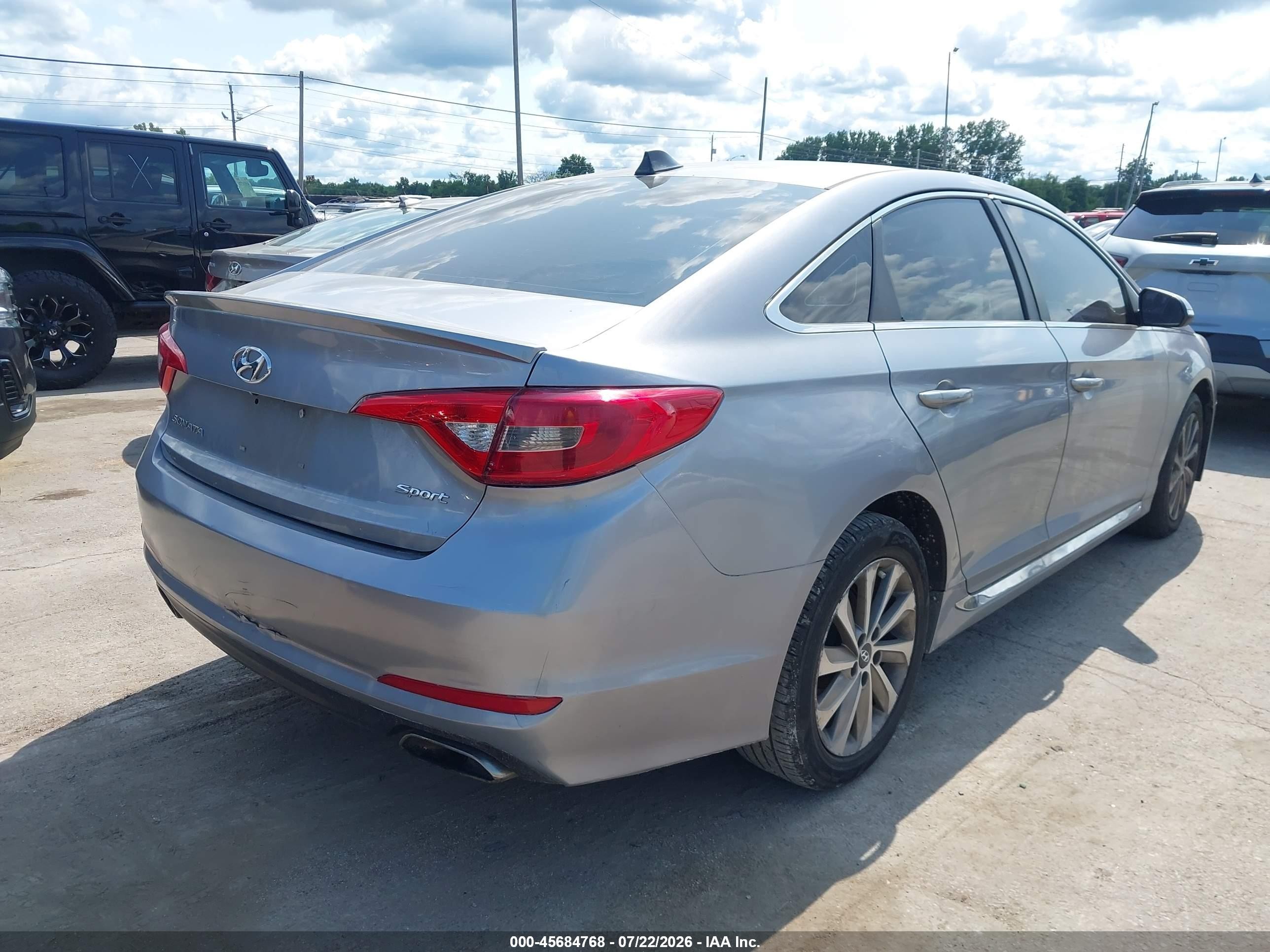 2015 Hyundai Sonata Sport Silver vin: 5NPE34AF9FH121547