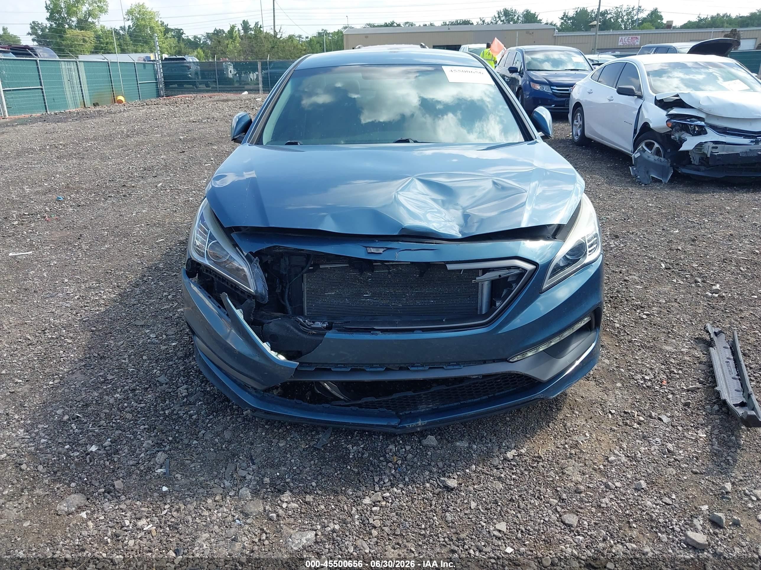 2015 Hyundai Sonata Sport Light Blue vin: 5NPE34AF9FH134783