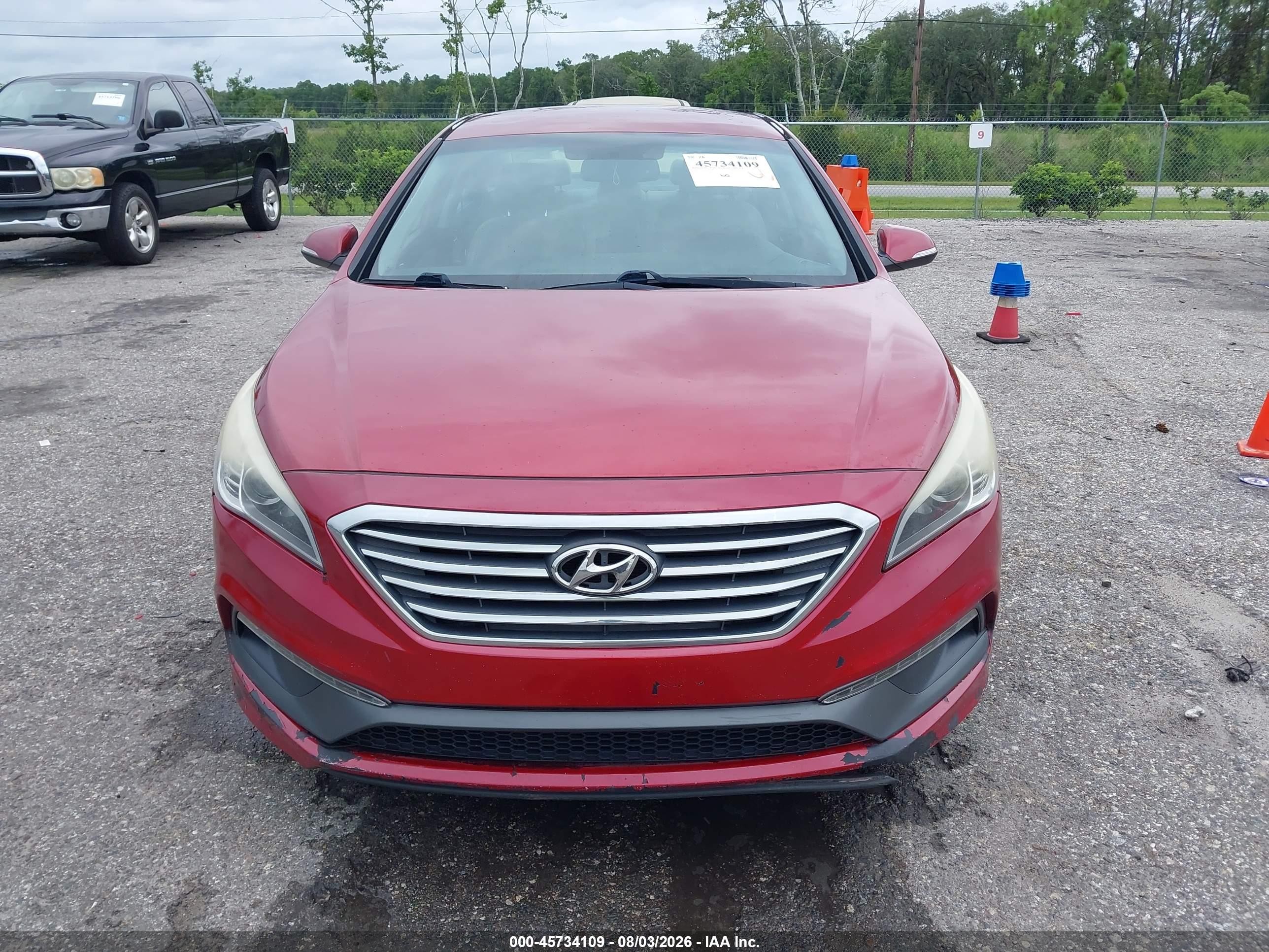 2015 Hyundai Sonata Sport Burgundy vin: 5NPE34AF9FH142074