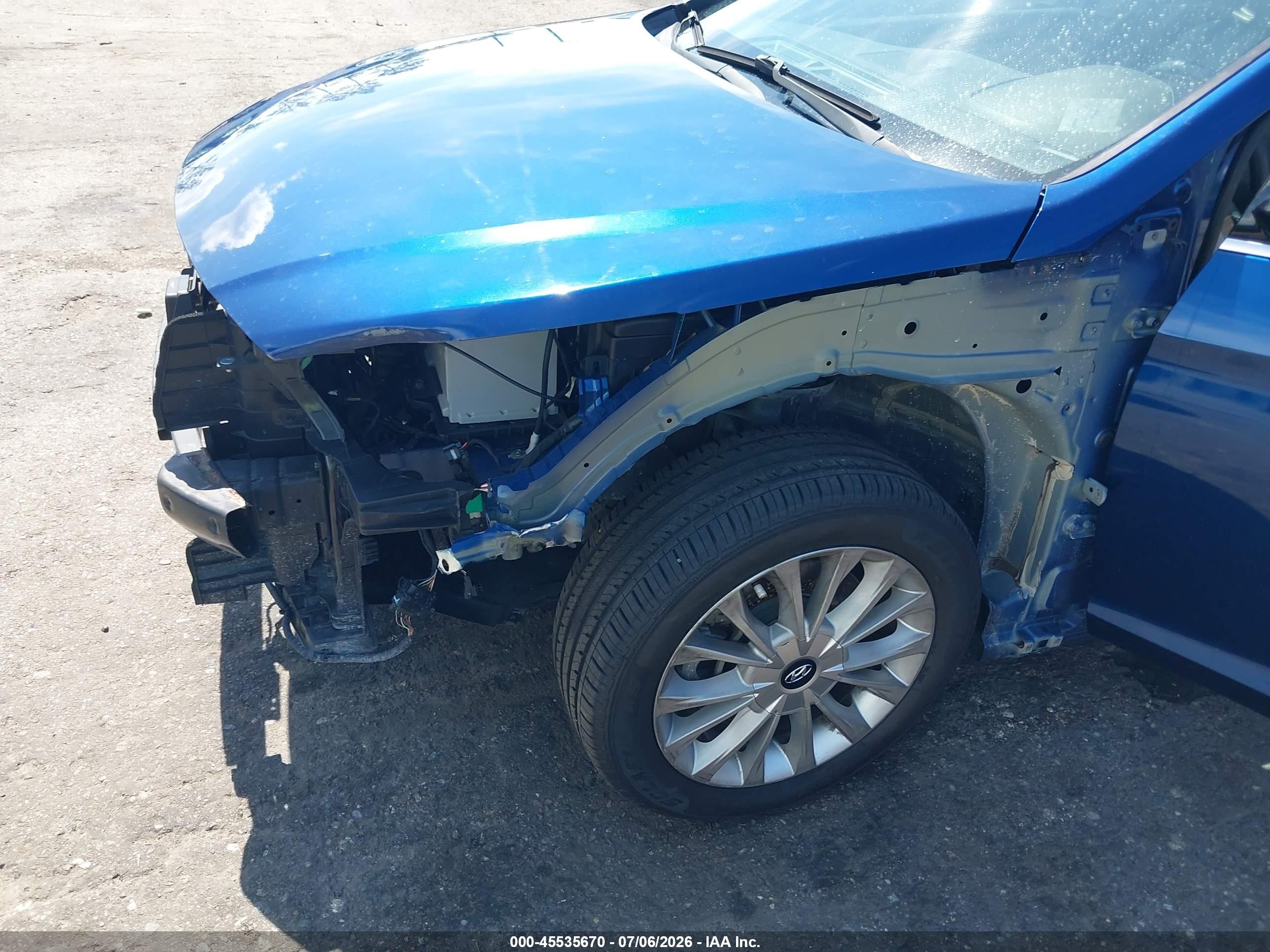 2015 Hyundai Sonata Limited Blue vin: 5NPE34AF9FH150885