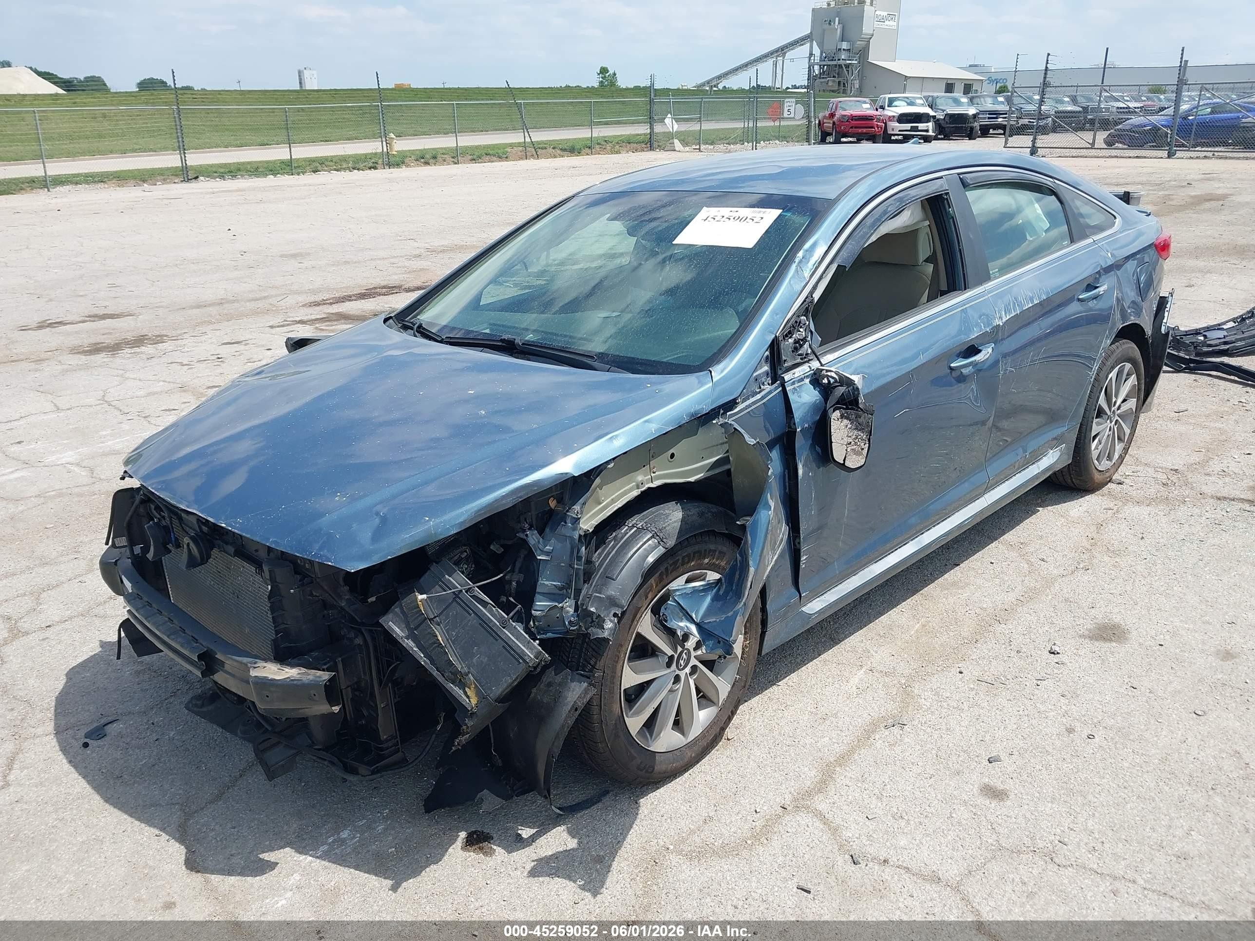 2015 Hyundai Sonata Sport Blue vin: 5NPE34AF9FH212138
