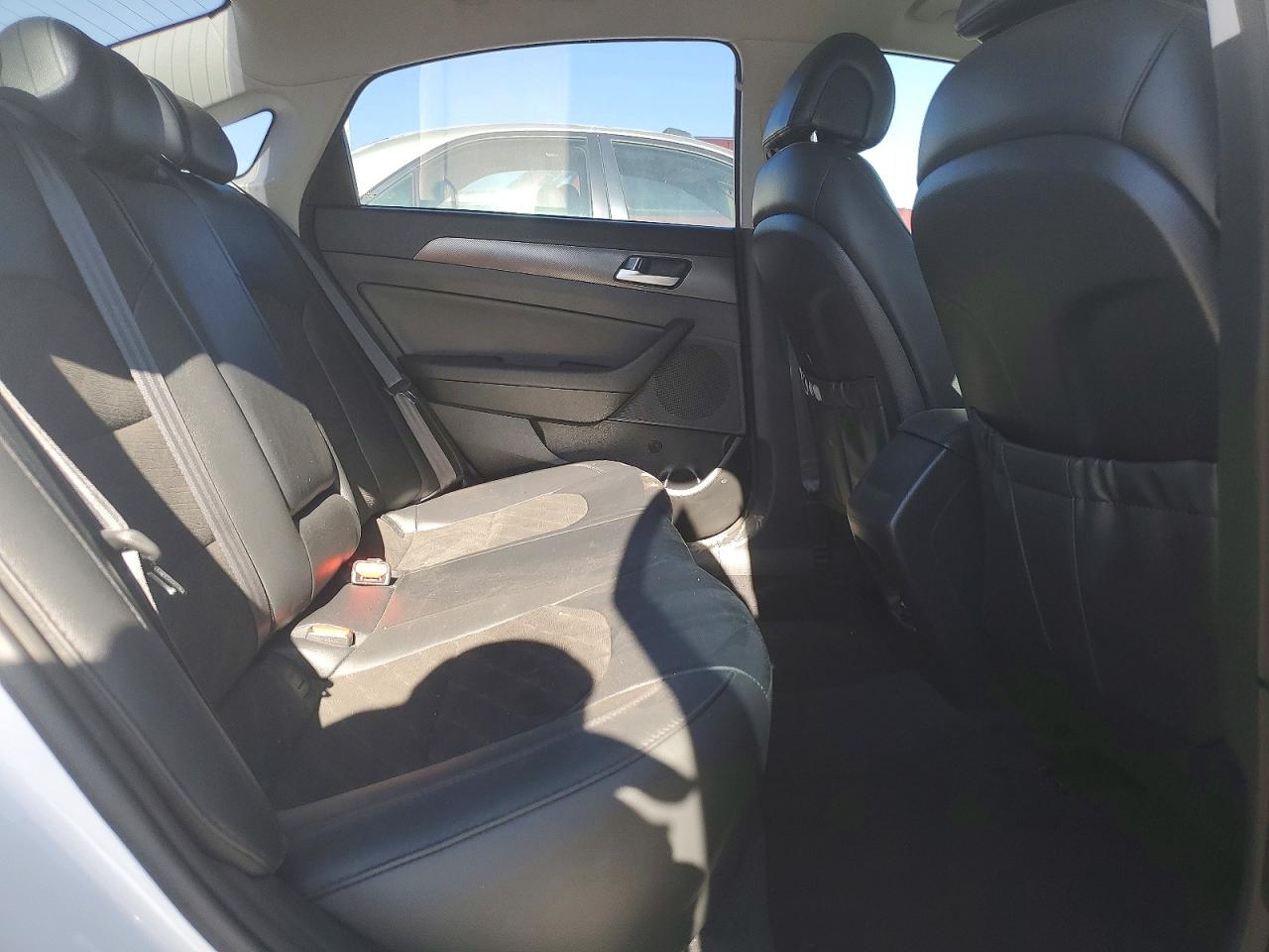 2015 Hyundai Sonata Sport White vin: 5NPE34AF9FH244703