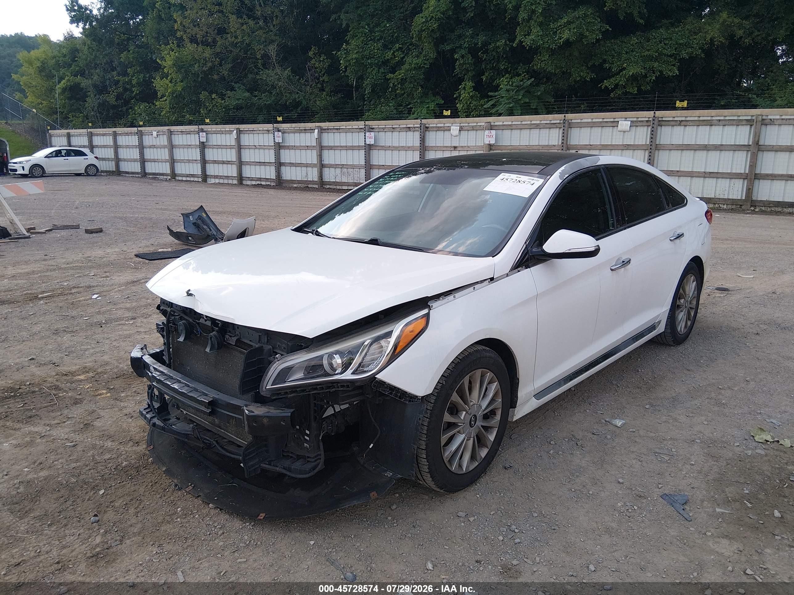 2015 Hyundai Sonata Limited White vin: 5NPE34AF9FH250436