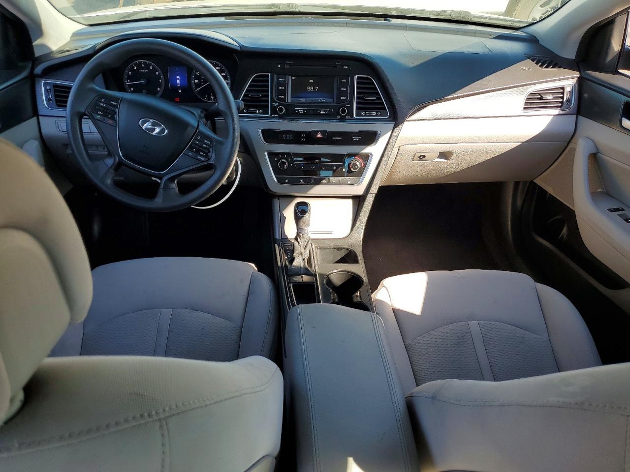 2015 Hyundai Sonata Sport Silver vin: 5NPE34AF9FH255619