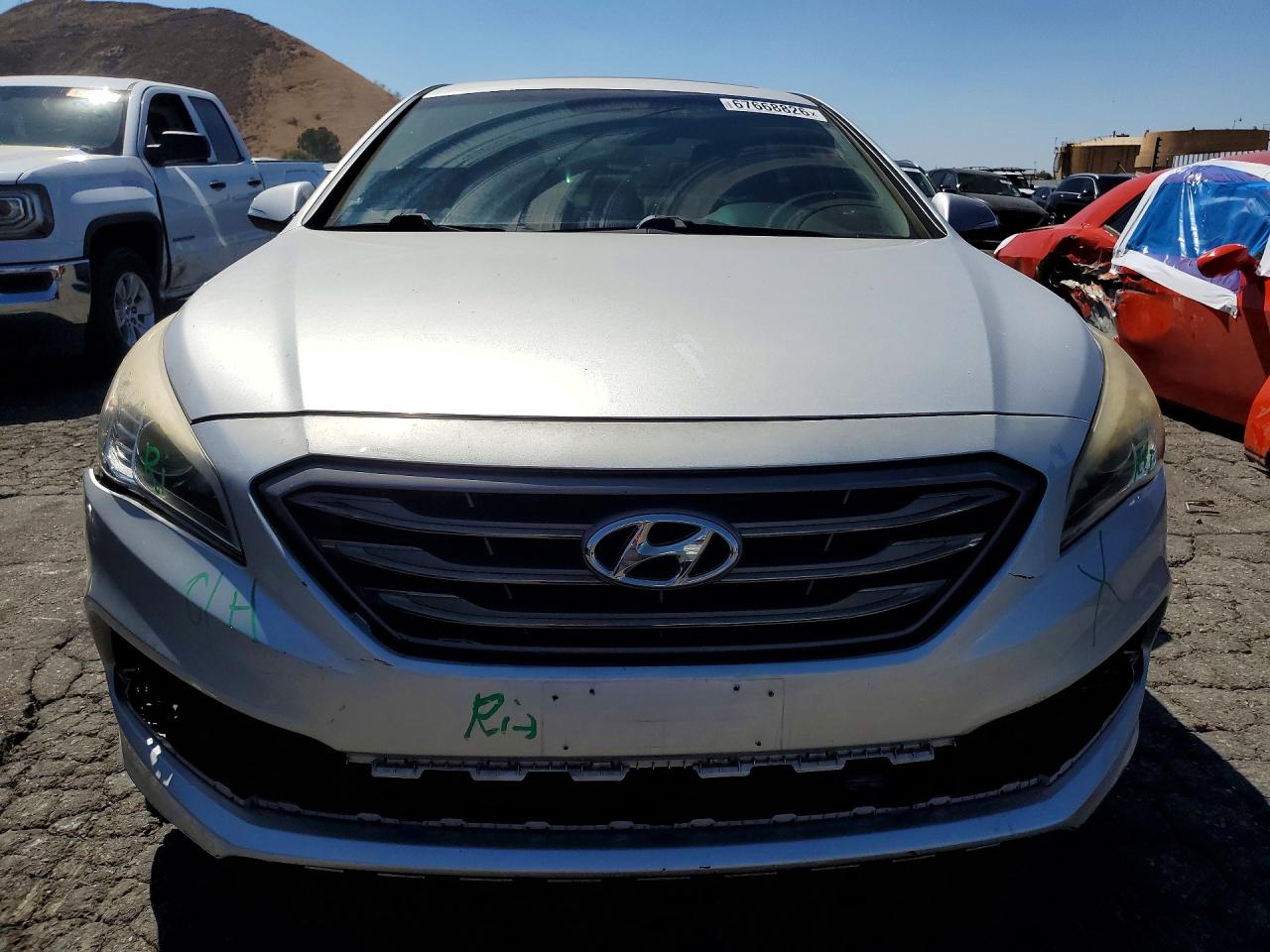 2017 Hyundai Sonata Limited Silver vin: 5NPE34AF9HH470694