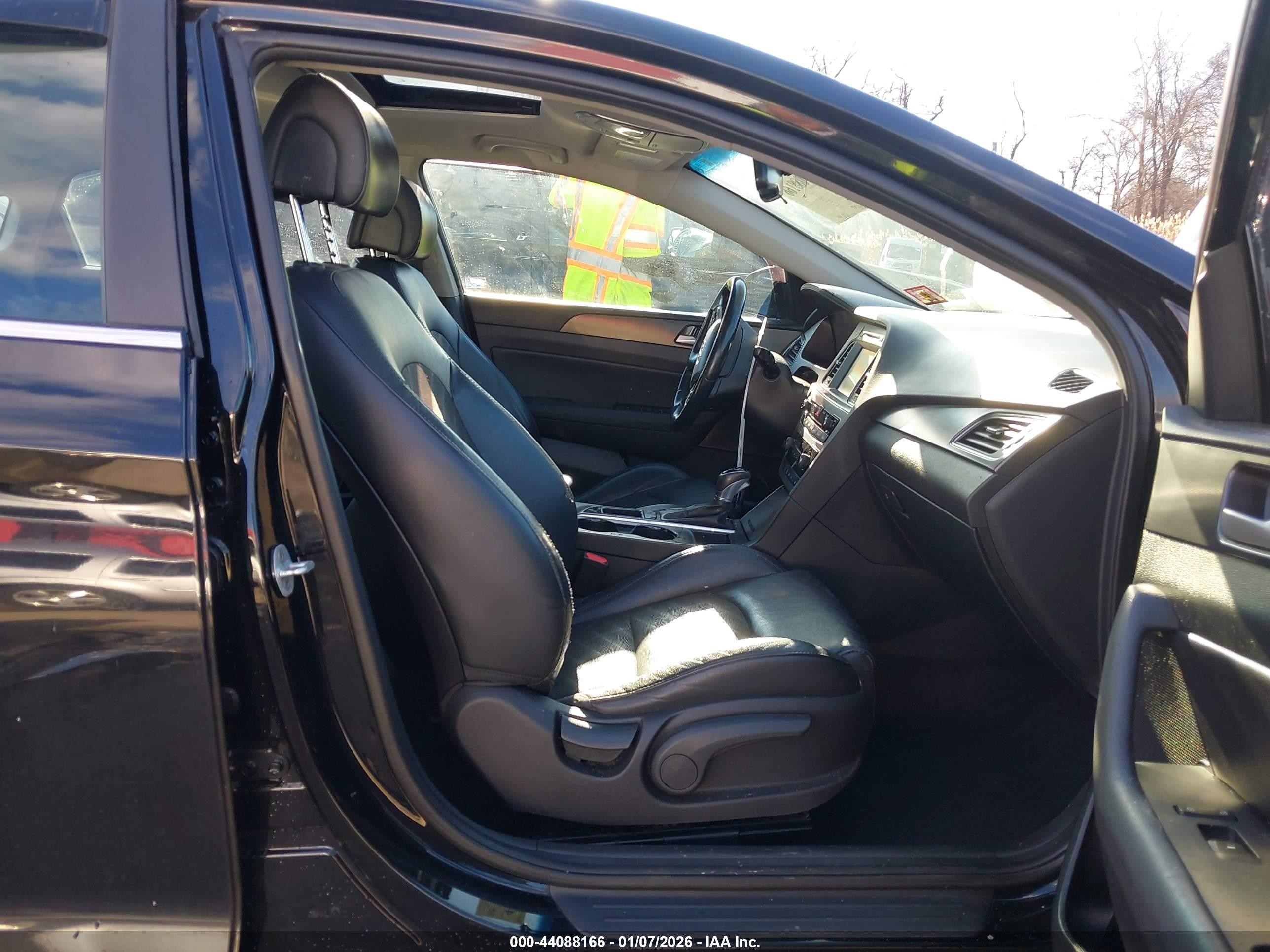 2017 Hyundai Sonata Sport Black vin: 5NPE34AF9HH509557