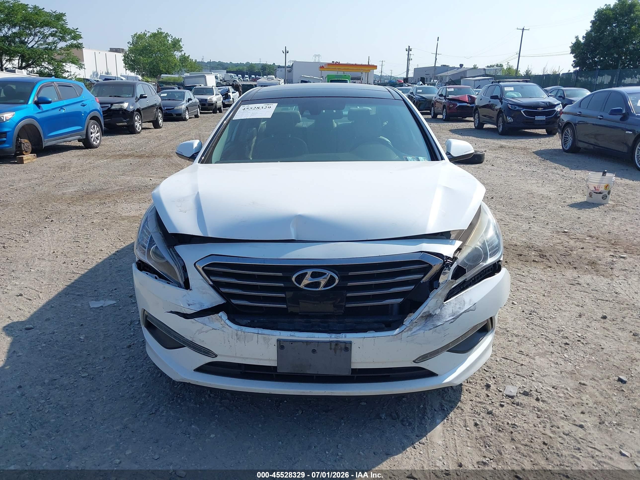 2015 Hyundai Sonata Limited Белый vin: 5NPE34AFXFH020629