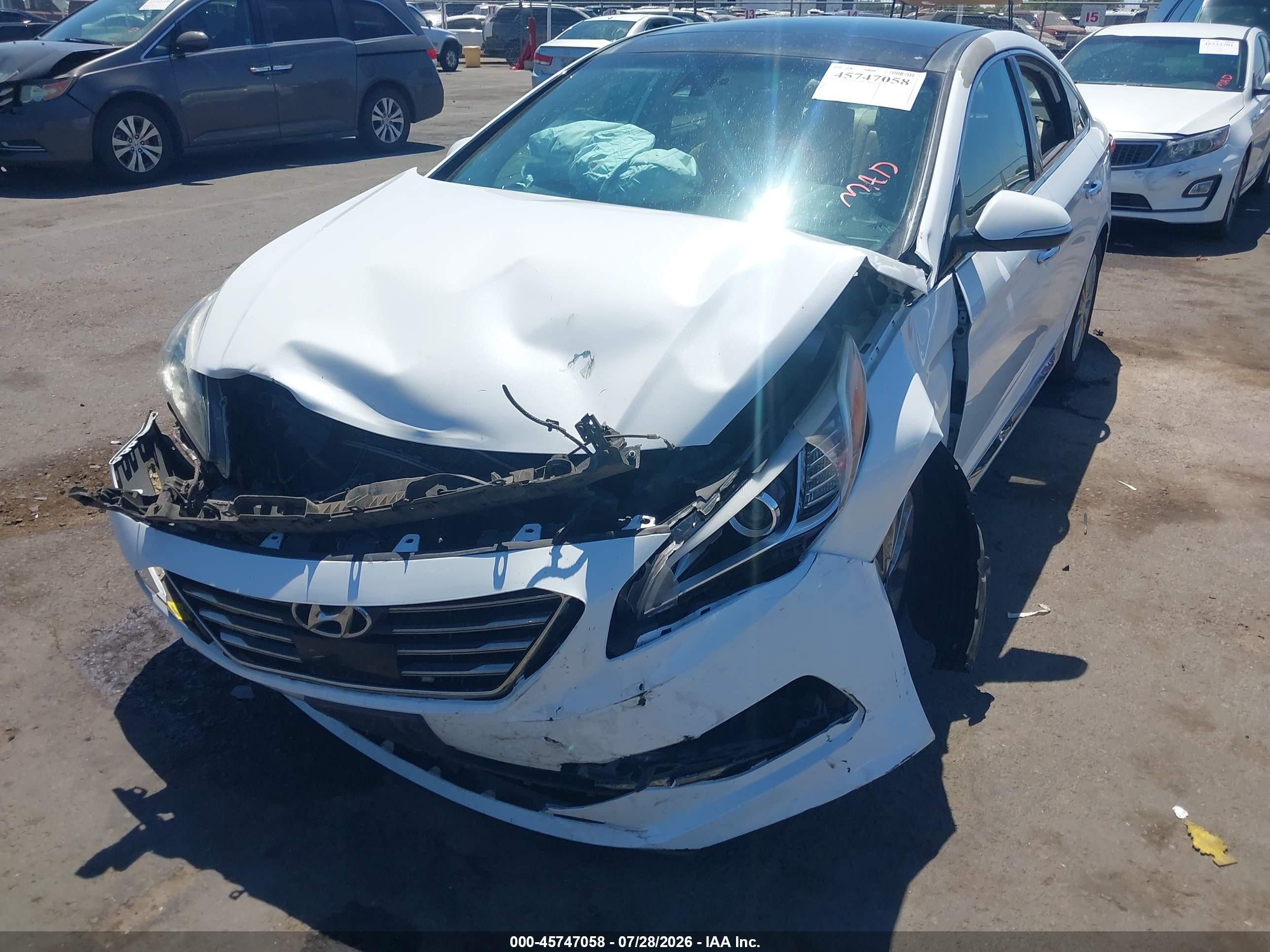 2015 Hyundai Sonata Limited White vin: 5NPE34AFXFH038693