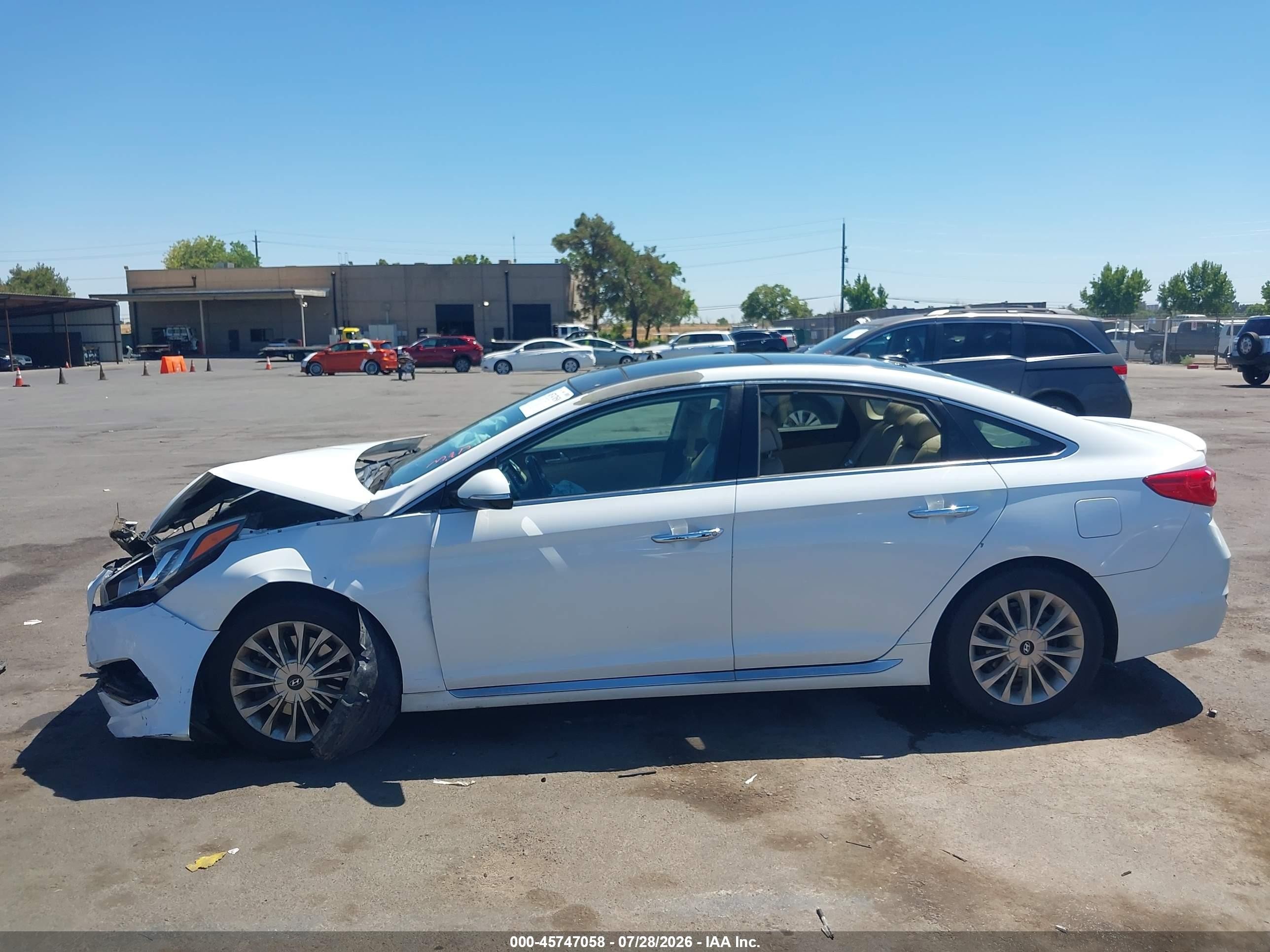 2015 Hyundai Sonata Limited White vin: 5NPE34AFXFH038693