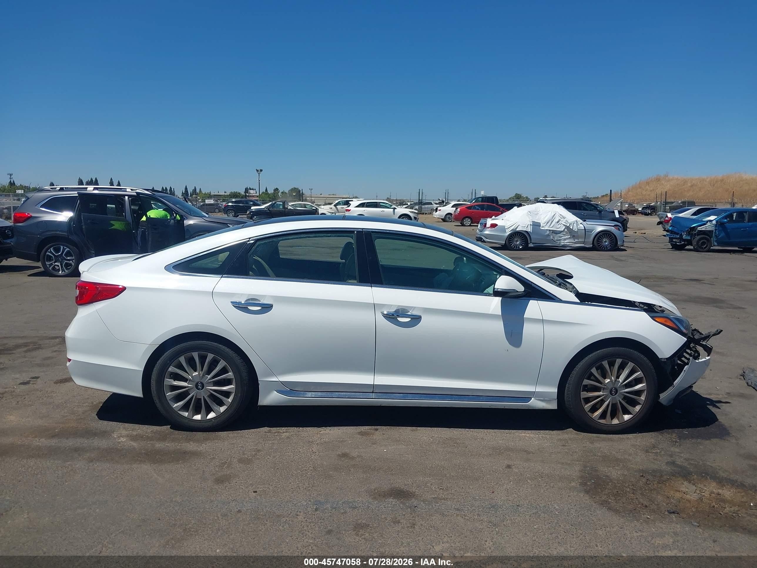 2015 Hyundai Sonata Limited White vin: 5NPE34AFXFH038693