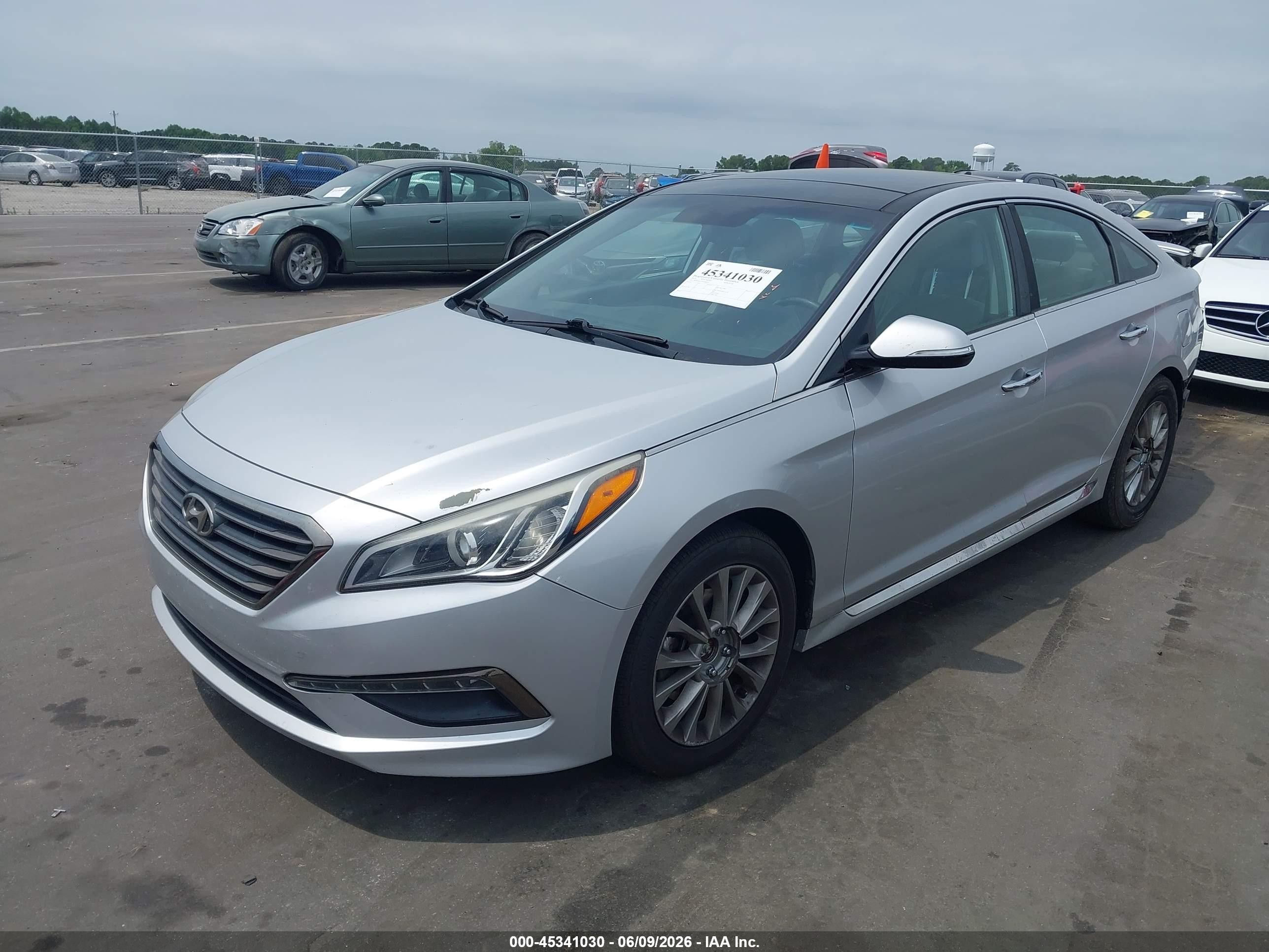 2015 Hyundai Sonata Limited Silver vin: 5NPE34AFXFH084993