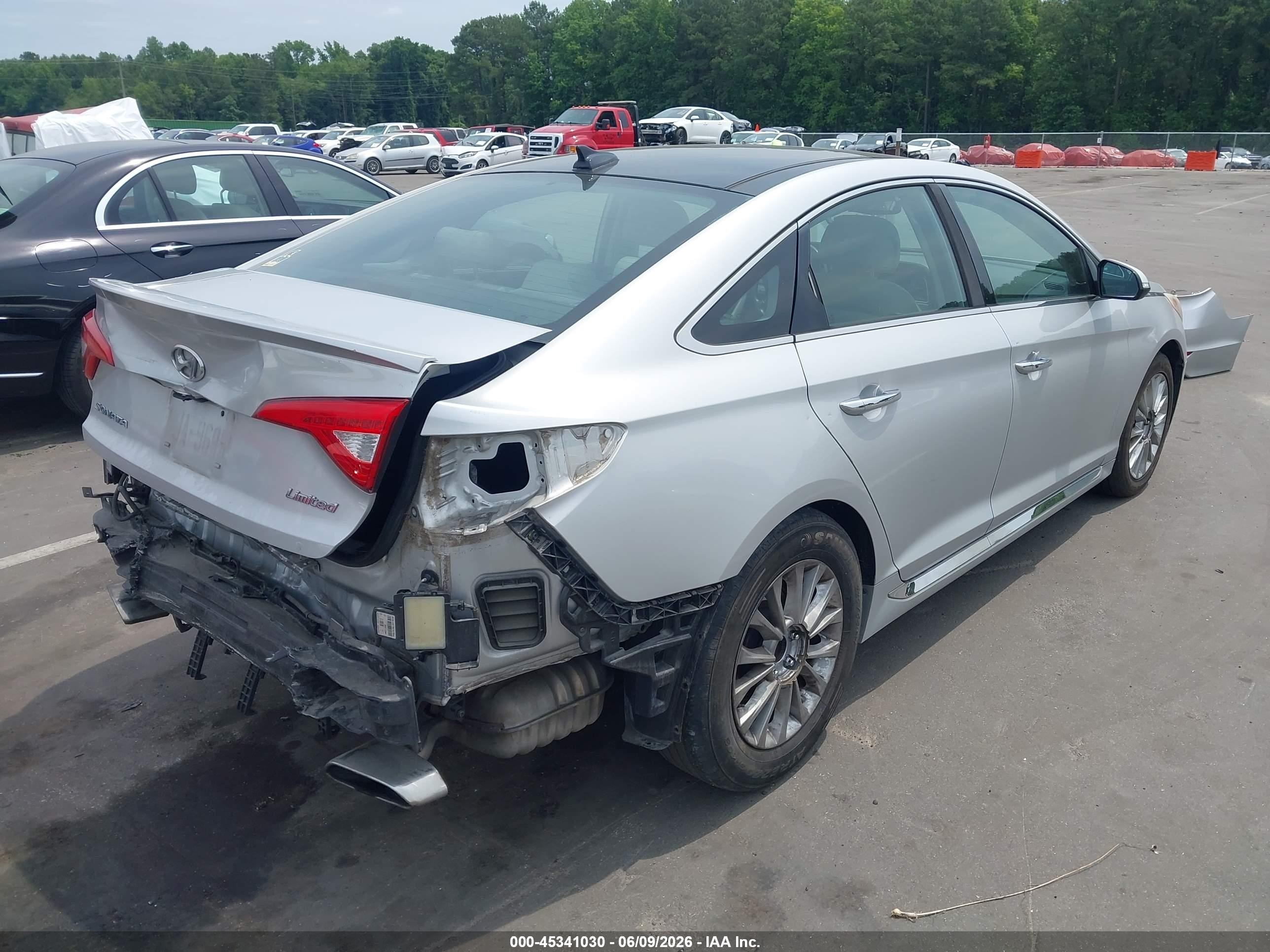 2015 Hyundai Sonata Limited Silver vin: 5NPE34AFXFH084993