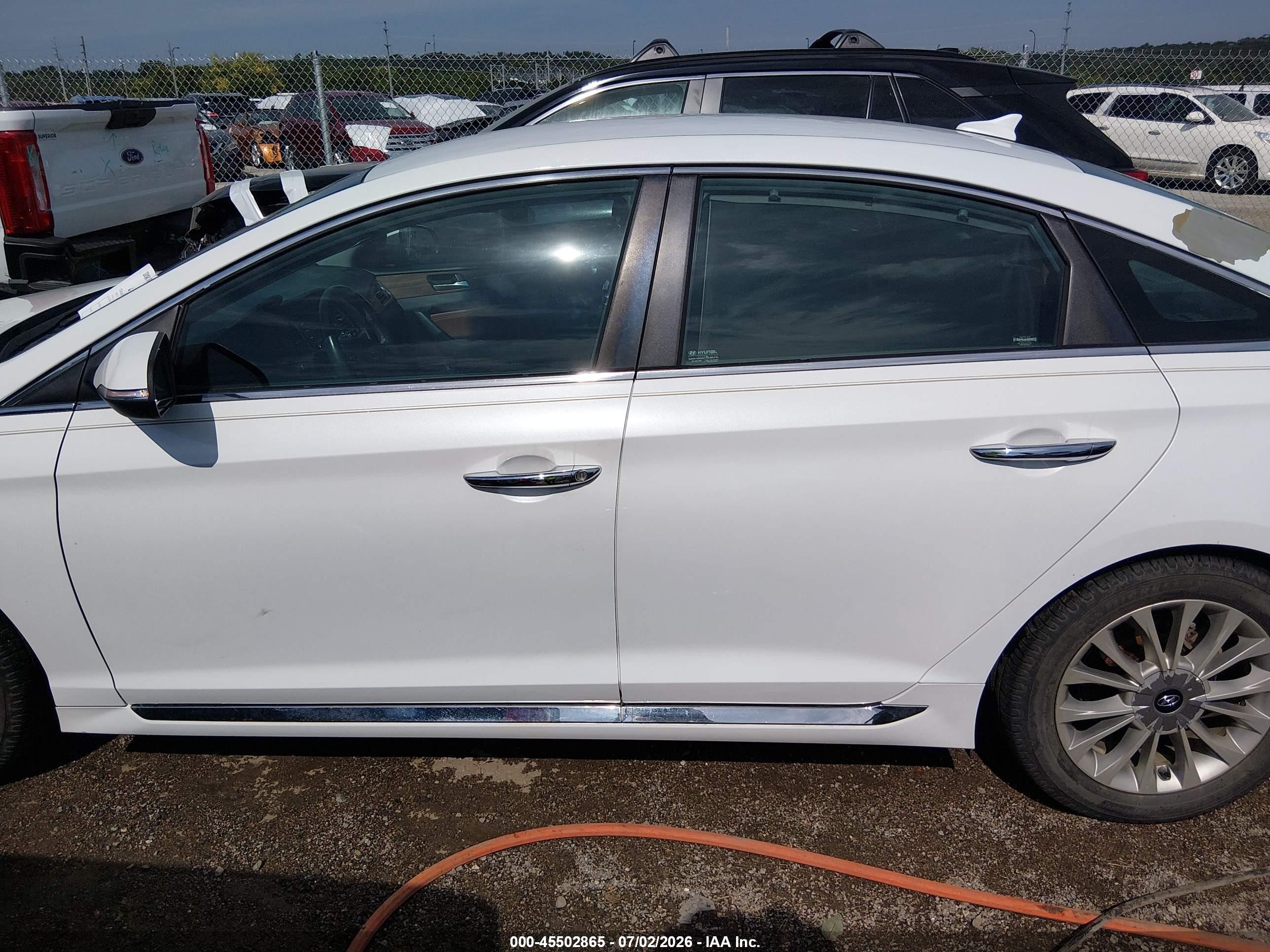 2015 Hyundai Sonata Limited Белый vin: 5NPE34AFXFH088784