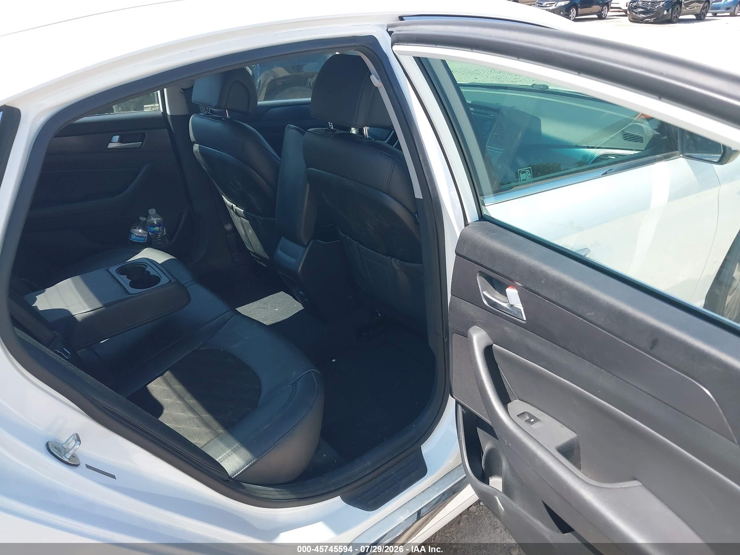 2015 Hyundai Sonata Sport White vin: 5NPE34AFXFH099901