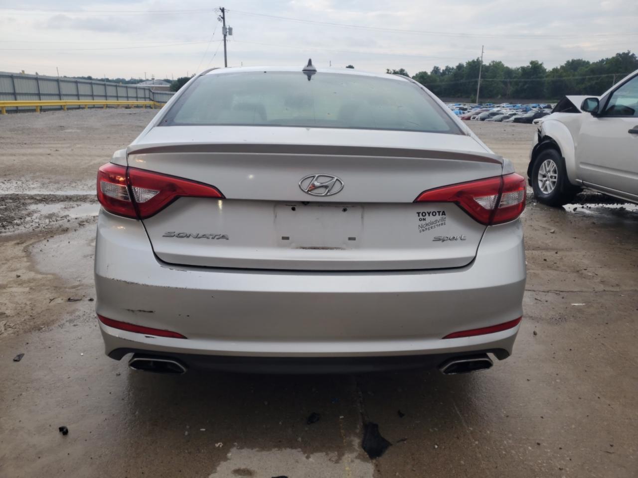 2015 Hyundai Sonata Sport Silver vin: 5NPE34AFXFH105356