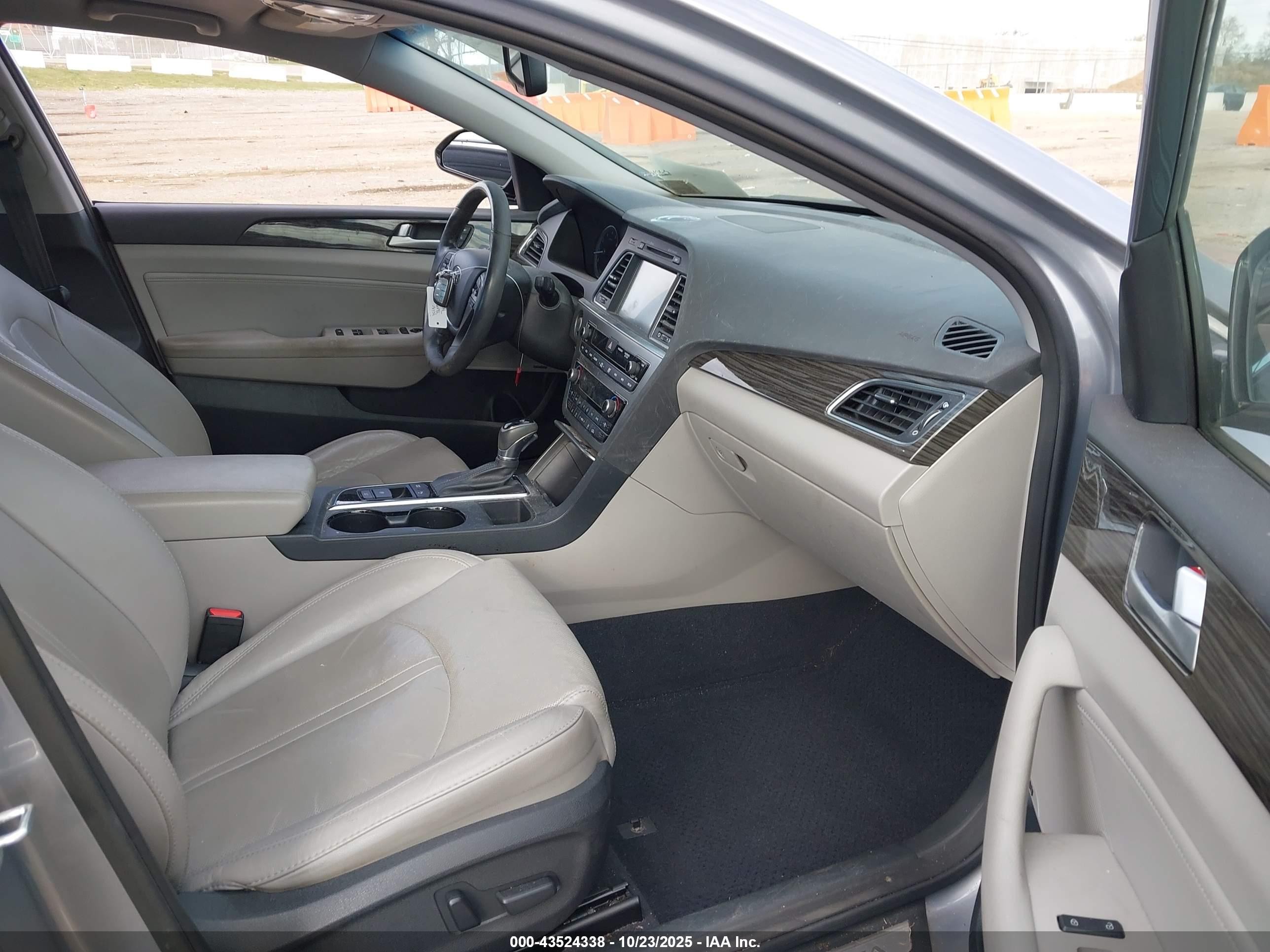 2015 Hyundai Sonata Sport/limited Silver vin: 5NPE34AFXFH131858