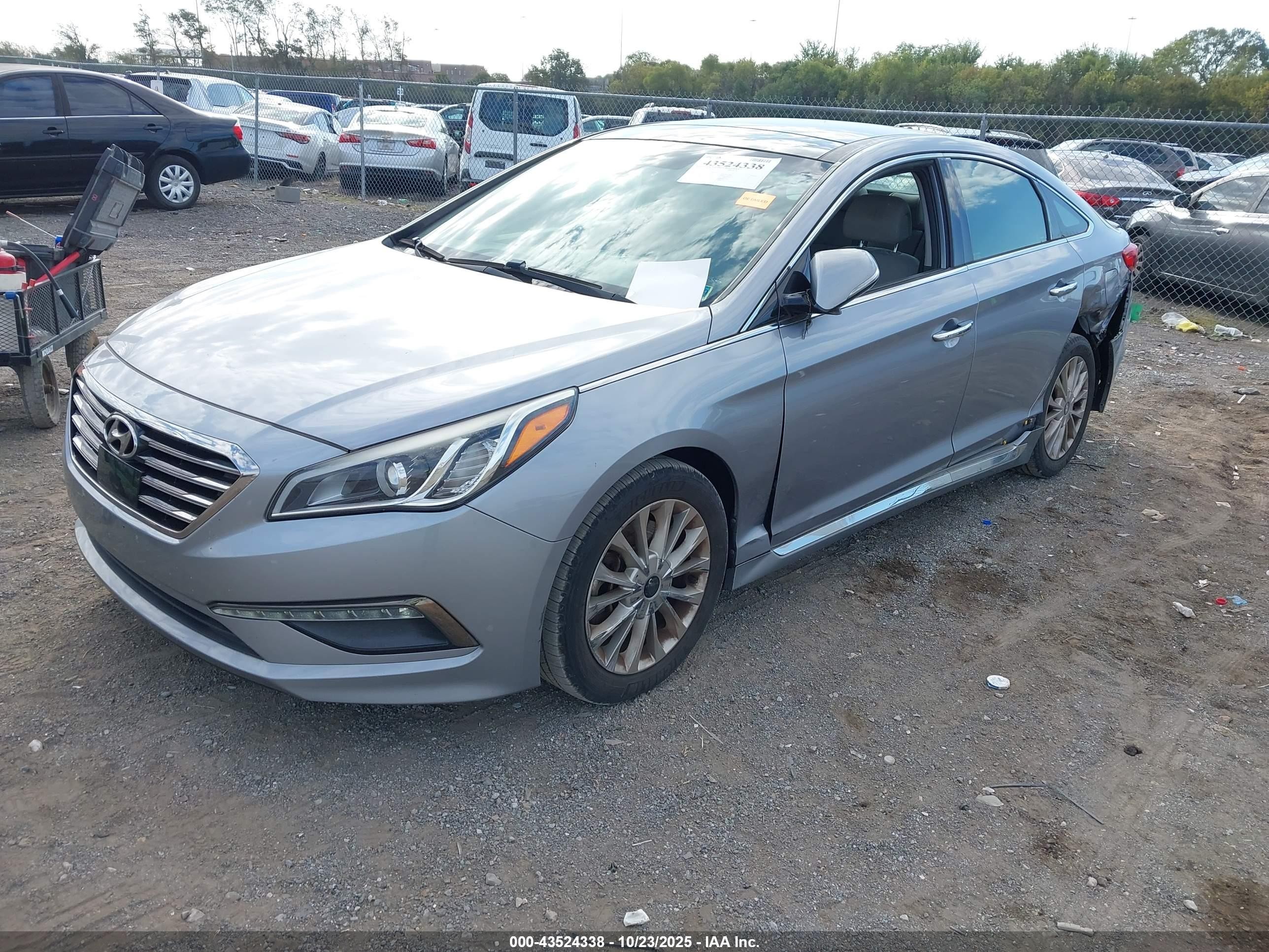 2015 Hyundai Sonata Sport/limited Silver vin: 5NPE34AFXFH131858