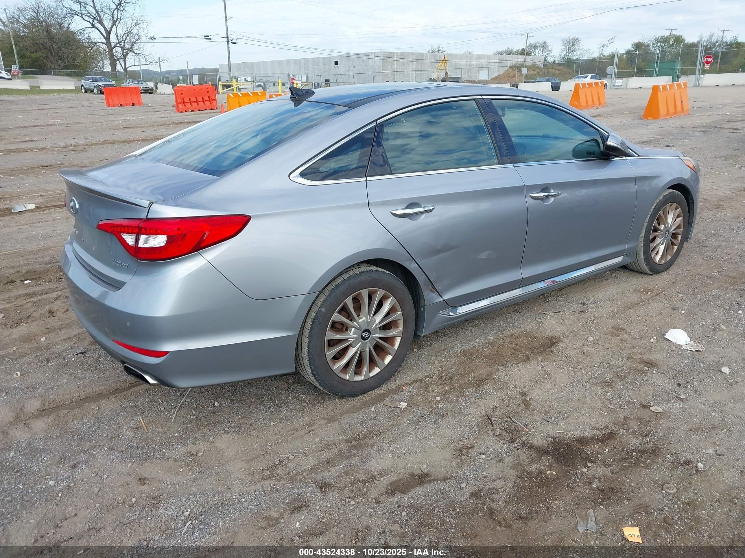 2015 Hyundai Sonata Sport/limited Silver vin: 5NPE34AFXFH131858