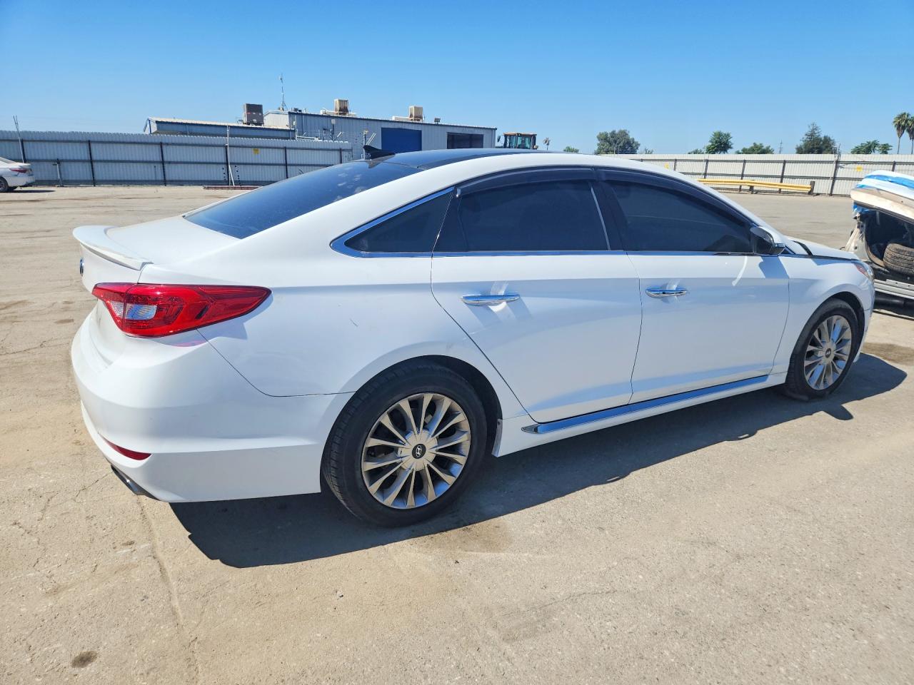 2015 Hyundai Sonata Limited White vin: 5NPE34AFXFH142990