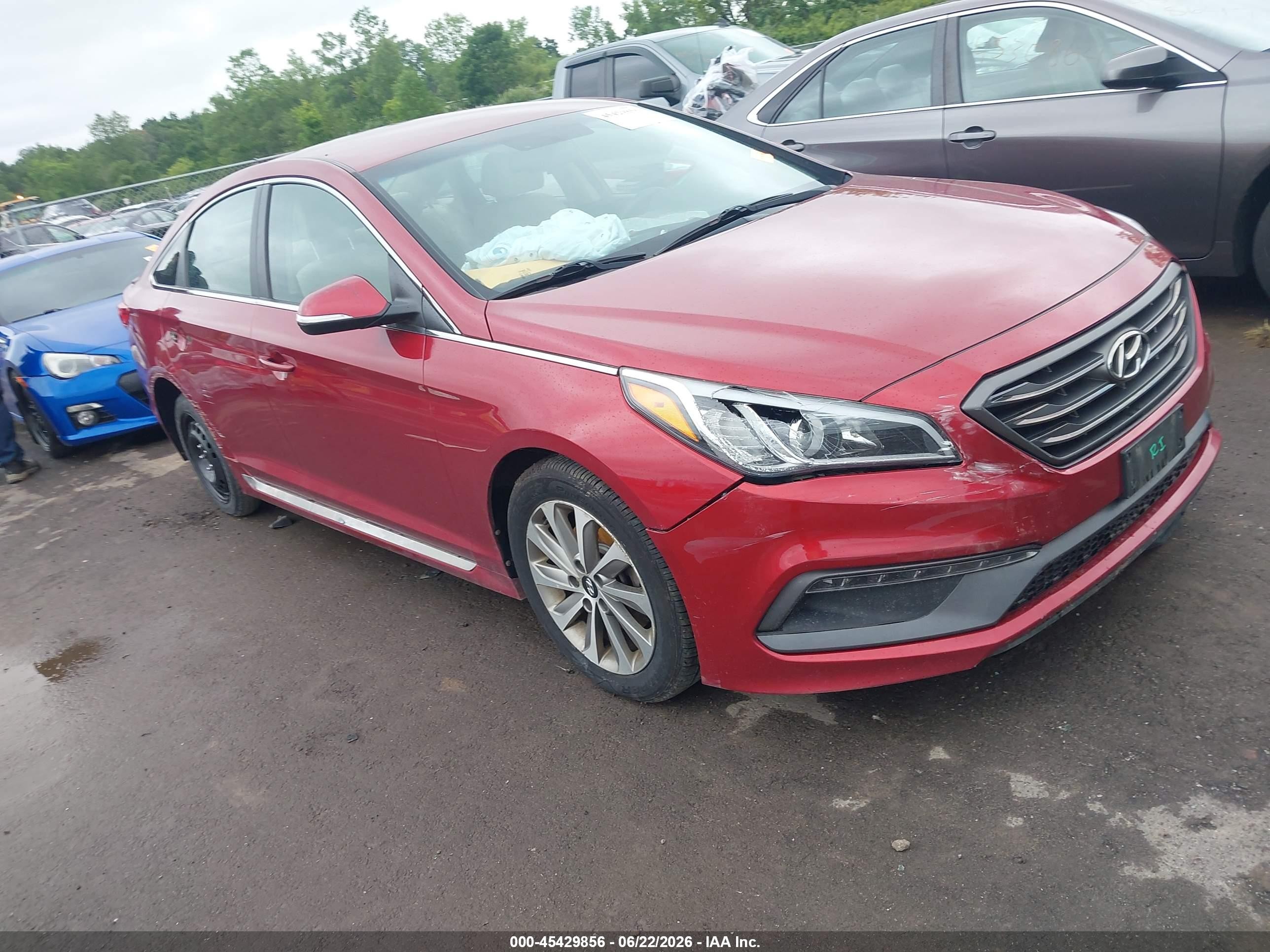 2015 Hyundai Sonata Sport Red vin: 5NPE34AFXFH237680