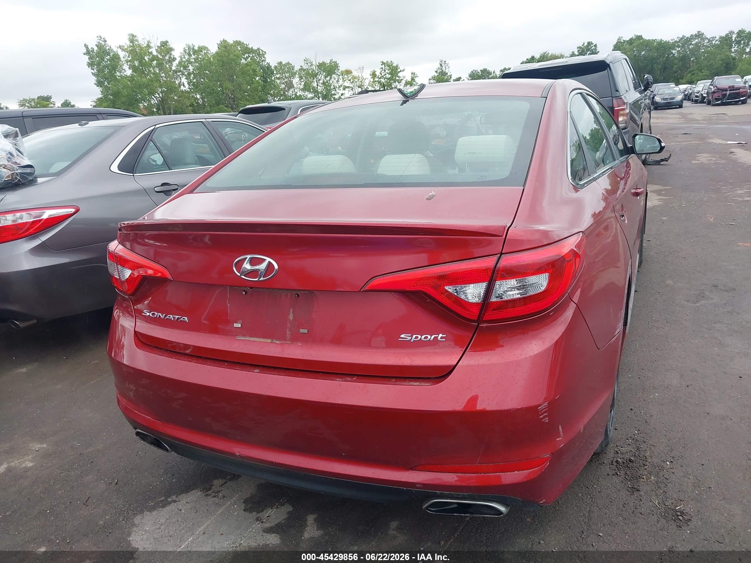 2015 Hyundai Sonata Sport Red vin: 5NPE34AFXFH237680