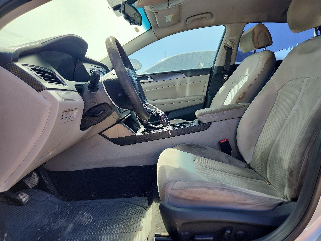 2015 Hyundai Sonata Sport Silver vin: 5NPE34AFXFH259002