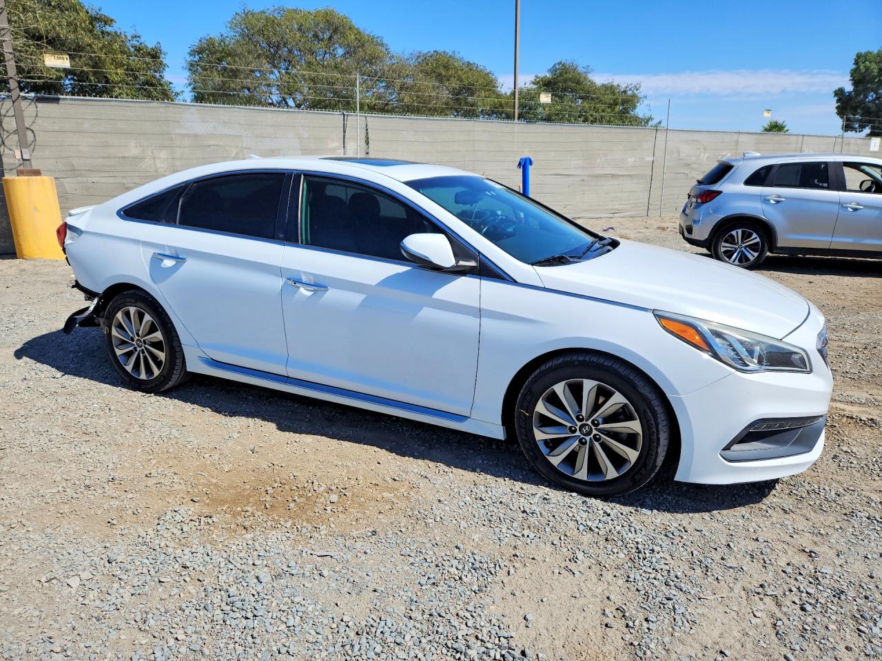 2016 Hyundai Sonata Sport White vin: 5NPE34AFXGH416903