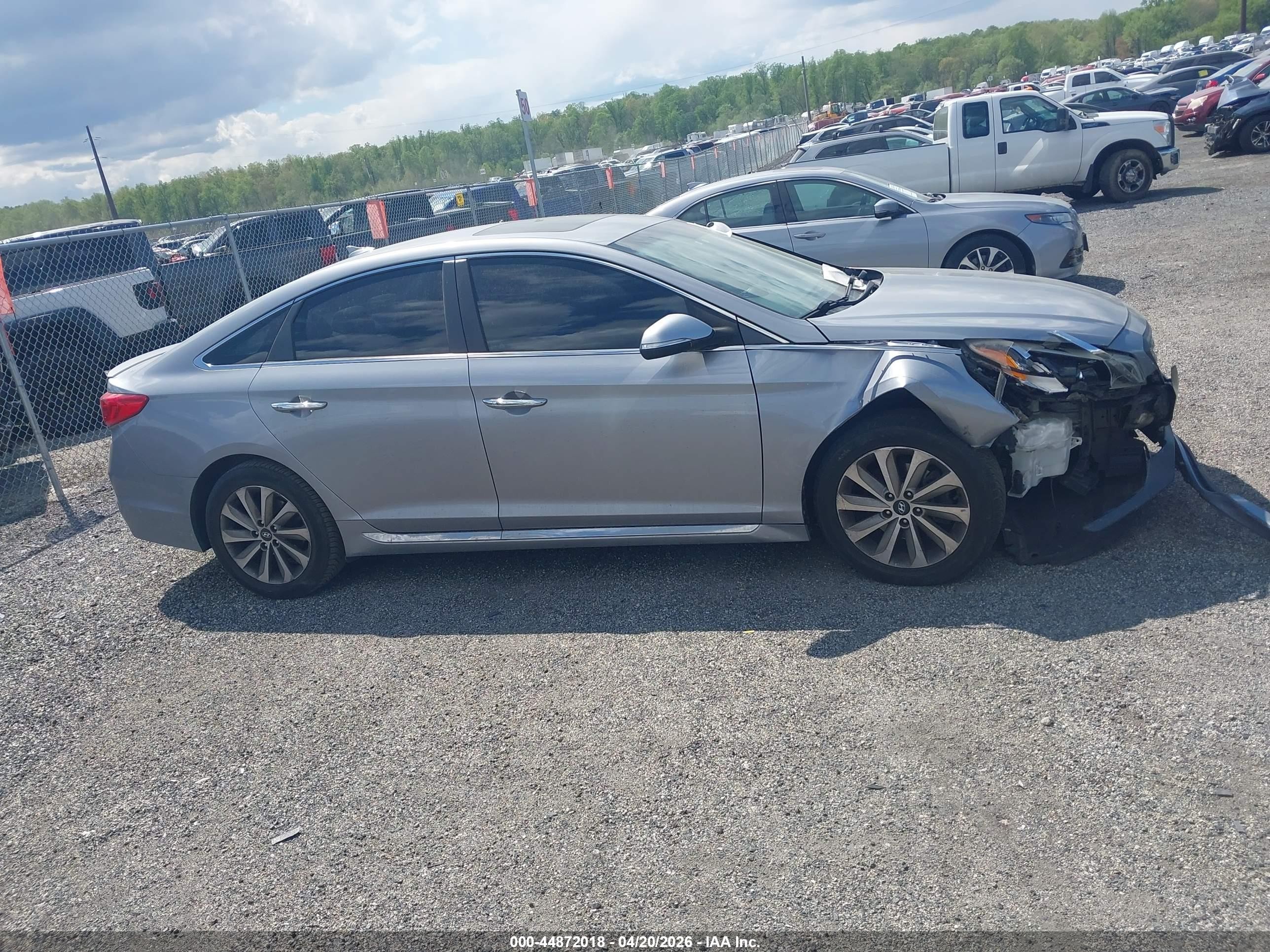 2017 Hyundai Sonata Sport Silver vin: 5NPE34AFXHH449000