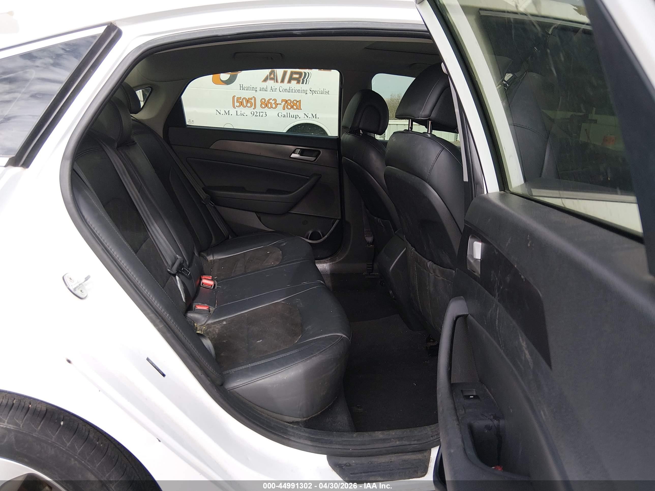 2017 Hyundai Sonata Sport White vin: 5NPE34AFXHH538467