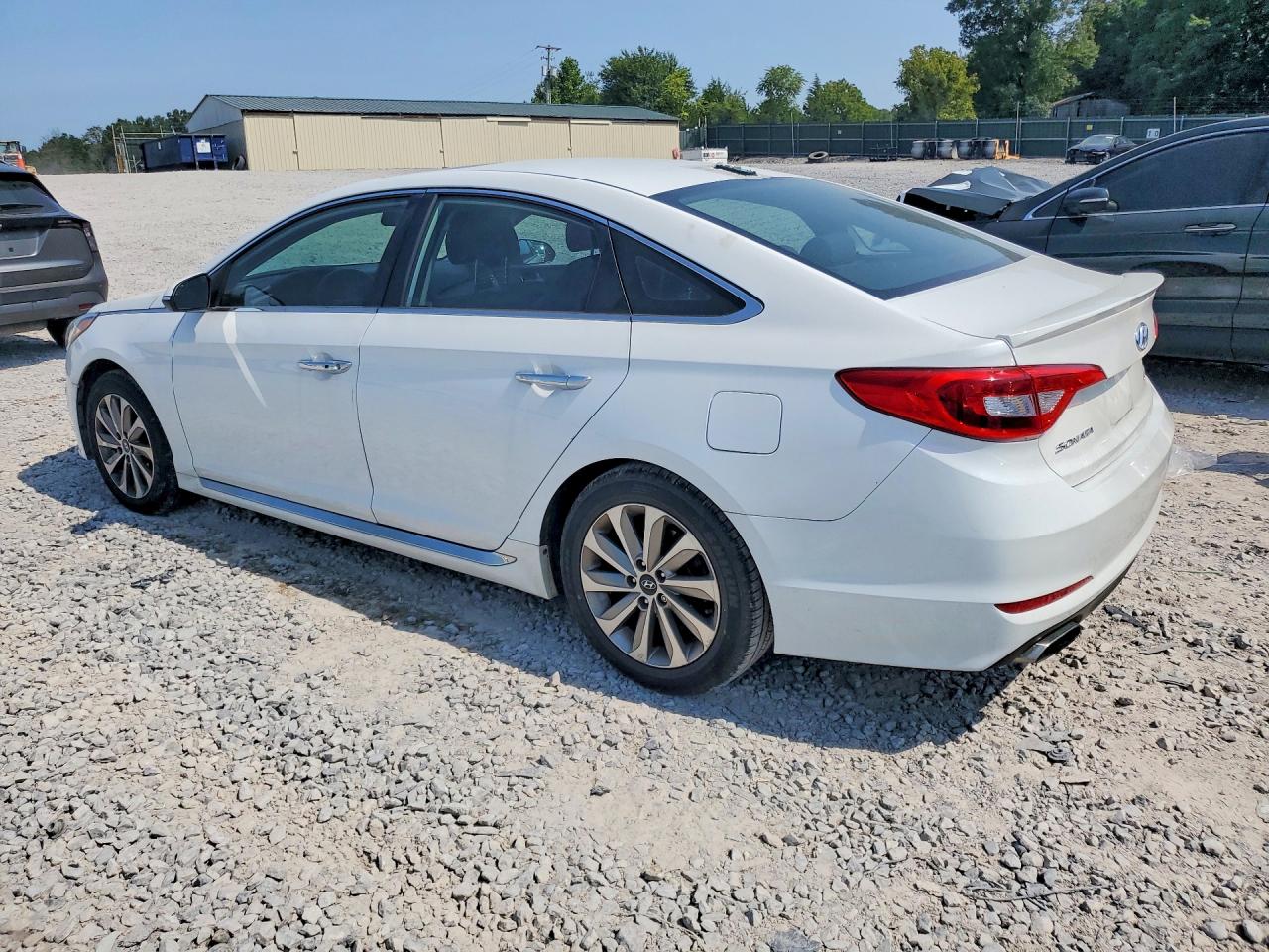 2017 Hyundai Sonata Sport White vin: 5NPE34AFXHH576815