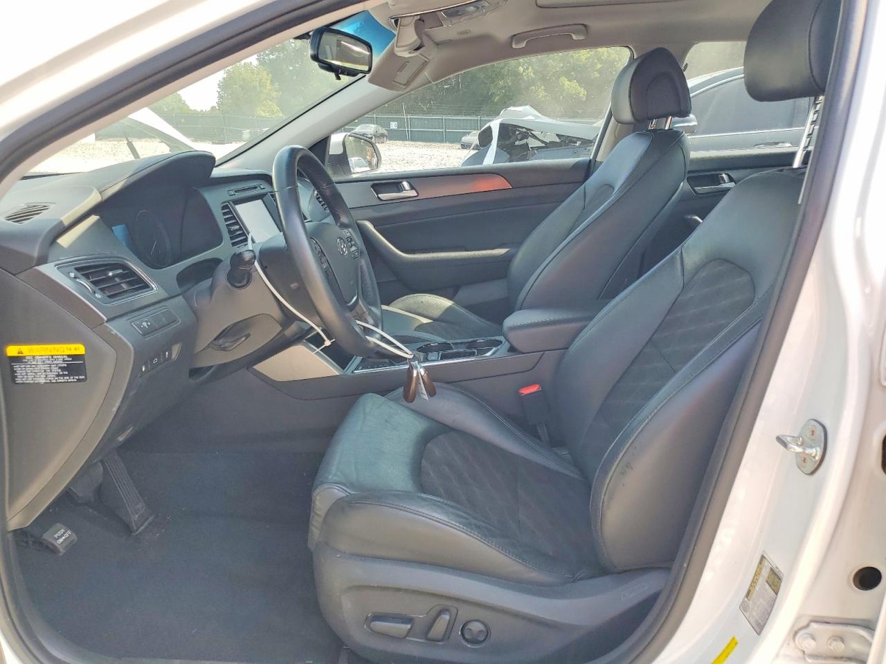 2017 Hyundai Sonata Sport White vin: 5NPE34AFXHH576815