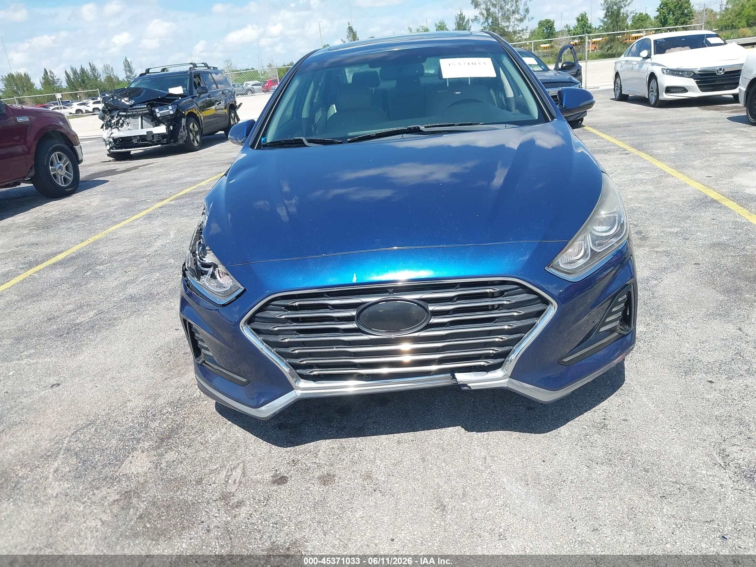 2018 Hyundai Sonata Limited Blue vin: 5NPE34AFXJH647940